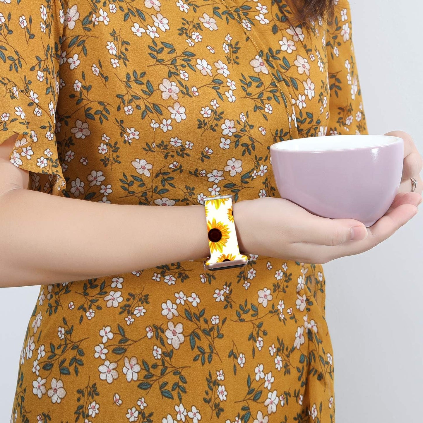 Compatible with Apple Watch Band 42Mm 41Mm 40Mm 38Mm for Women Men, Soft Silicone Fadeless Pattern Print Wristbands for Iwatch Series 10/9/8/7/6/5/4/3/2/1 SE, Sunflower