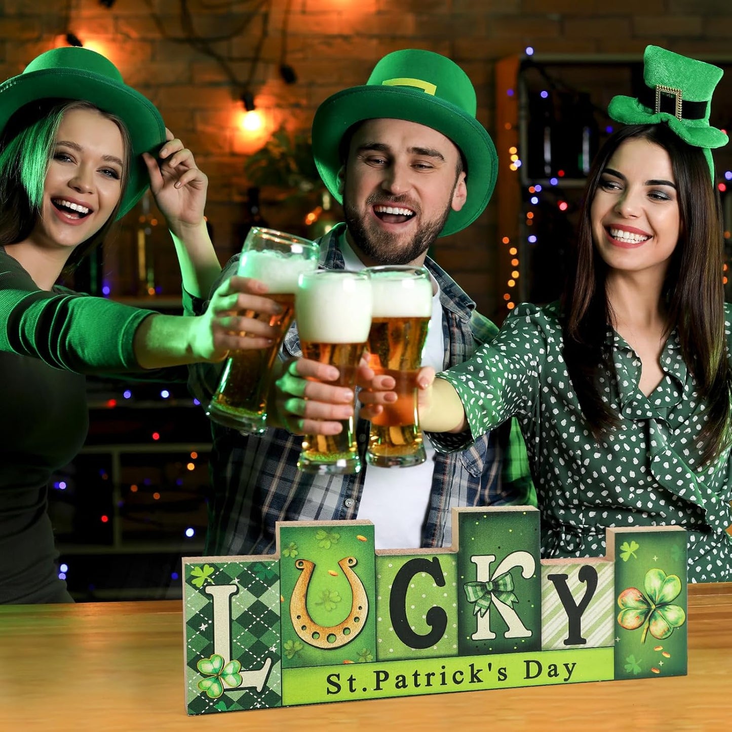 Valentine'S Day Wooden Table Sign St. Patrick’S Day Decorations LUCKY LOVE Reversible Tabletop Decor Rustic Double-Sided Different Theme Irish Farmhouse Table Centerpiece Decor Tiered Tray Decor