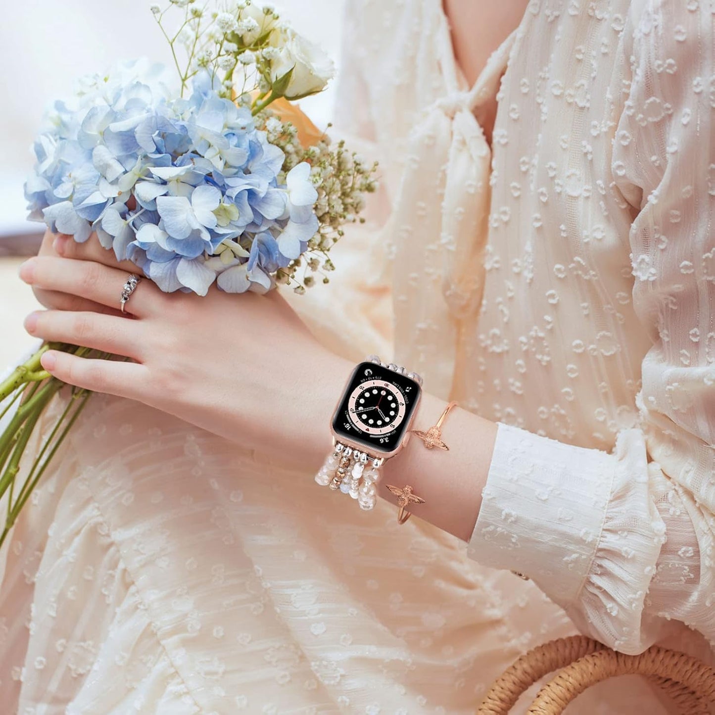 Beaded Bracelet Compatible for Apple Watch Band 40Mm/38Mm/41Mm Series 9 8 7 SE Series 6/5/4 Women Fashion Cute Handmade Pearl Beads Stretchy Watch Strap for Iwatch Bands Series 3/2/1