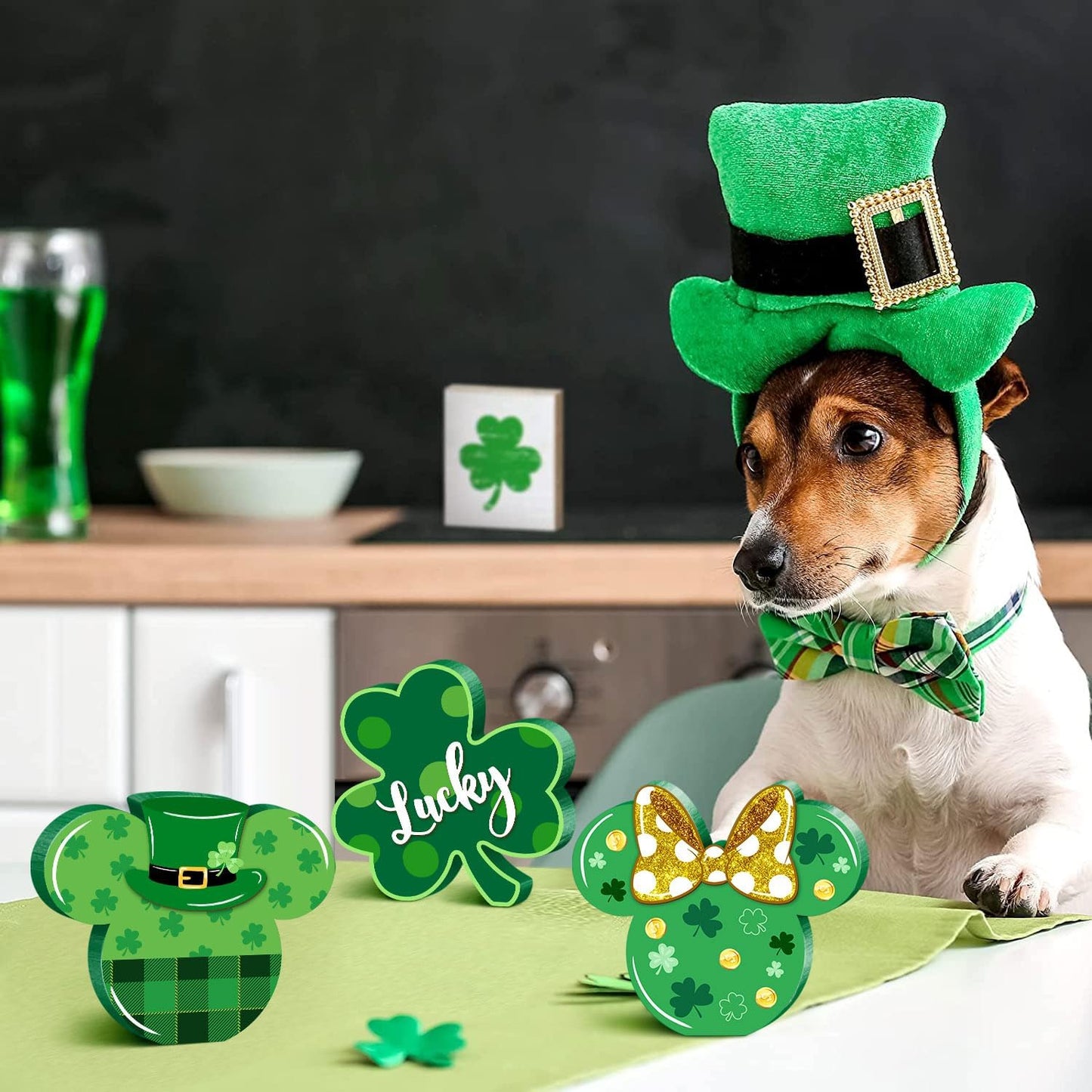 3Pcs St. Patrick'S Day Mouse Table Sign Decor, Shamrock Wooden Centerpieces Table Top Signs Tiered Tray Set for Happy St. Patrick'S Day Parties Indoor Irish Green Ornament Wood Home Decoration