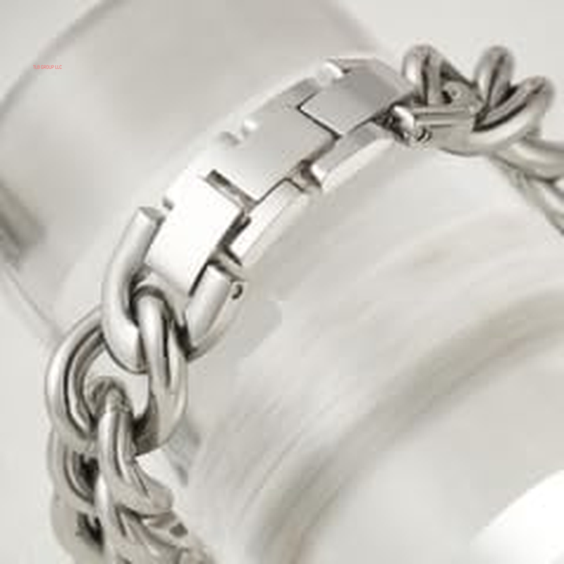 Silver Stainless Steel Chain Watch Band for Apple Watch 7/8/9,Compatible with 45Mm - Elegant & Durable Replacement Strap