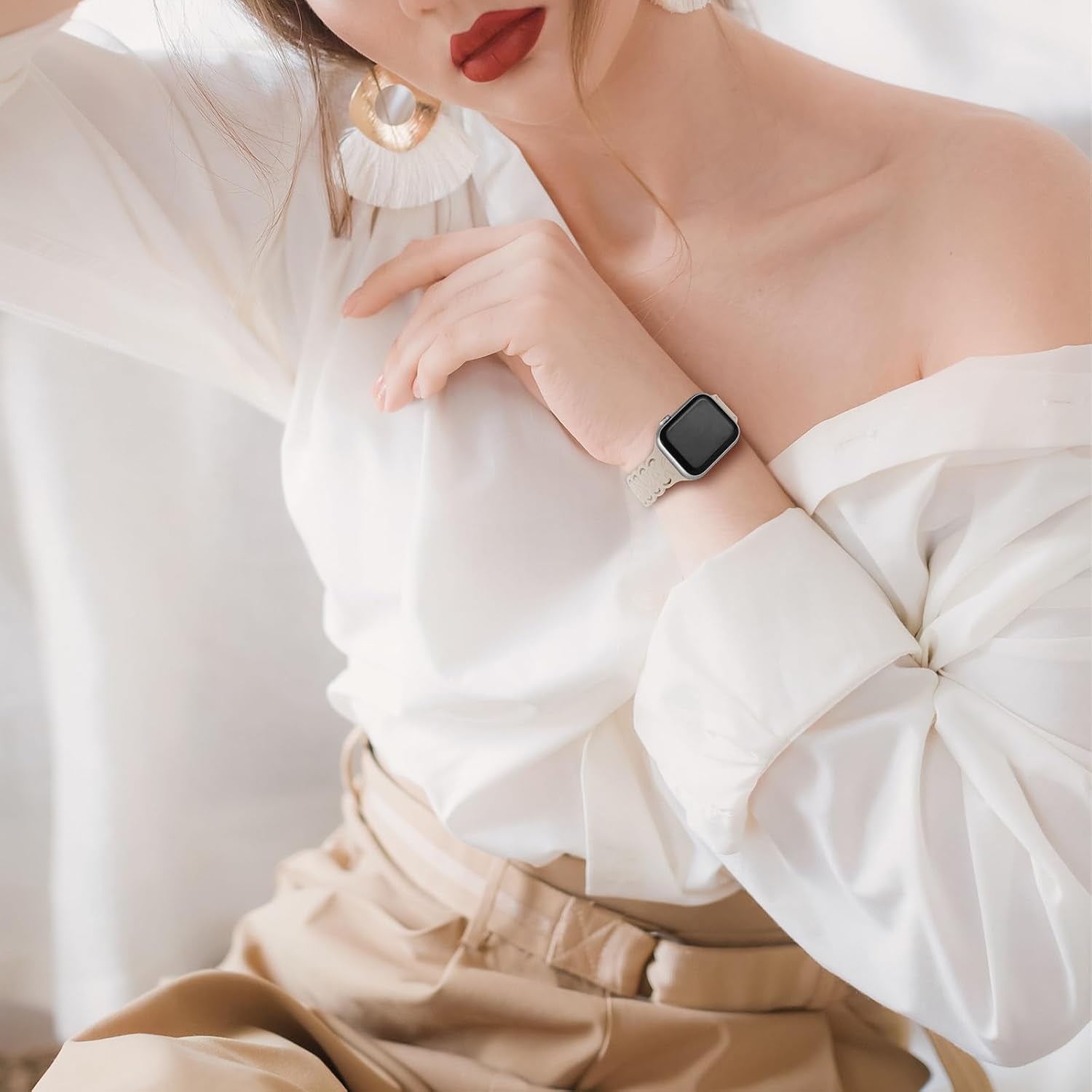 Lace Leopard Engraved Compatible with Apple Watch Band 38Mm 40Mm 41Mm 42Mm 44Mm 45Mm 49Mm Women, Soft Silicone Strap Hollow-Out Wristbands for Iwatch Bands Series 9/8/7/6/5/4/3/2/1/Se/Ultra