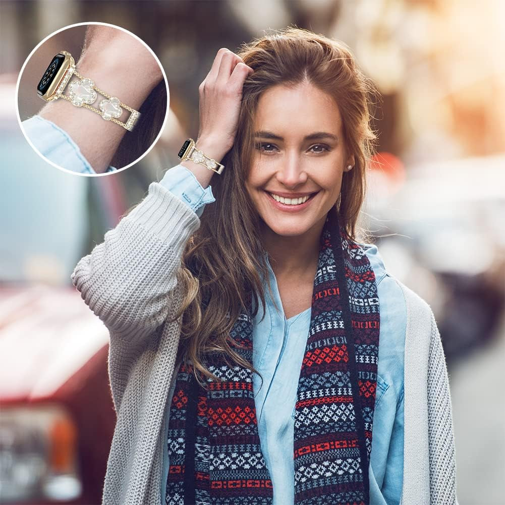 Diamond Metal Band Adds Sparkle to Your Watch - Compatible with Apple Watch Series 8/7/6/5/4/3/2/1Se/Ultra - Clover Is Simple and Stylish, Fits Women'S Sizes 38Mm 40Mm 41Mm 42Mm 44Mm 45Mm 49Mm.(Gold/Black, 42Mm/44Mm/45Mm)
