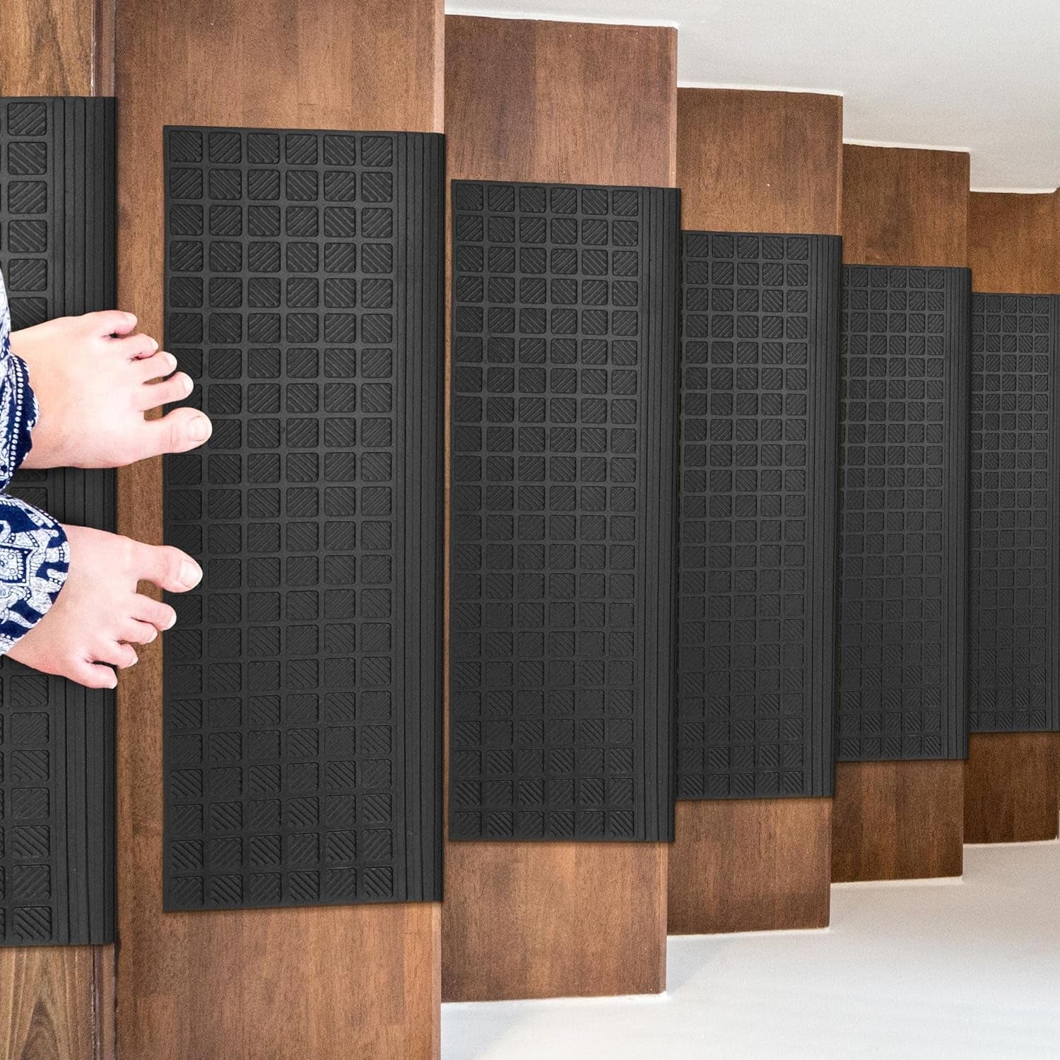 Indoor/Outdoor Hose-Wash Square Edge Design Non-Slip Rubber 10" X 25.5" Modern Stair Treads for Stairs, Garage, Patio, 5 Pack, Black