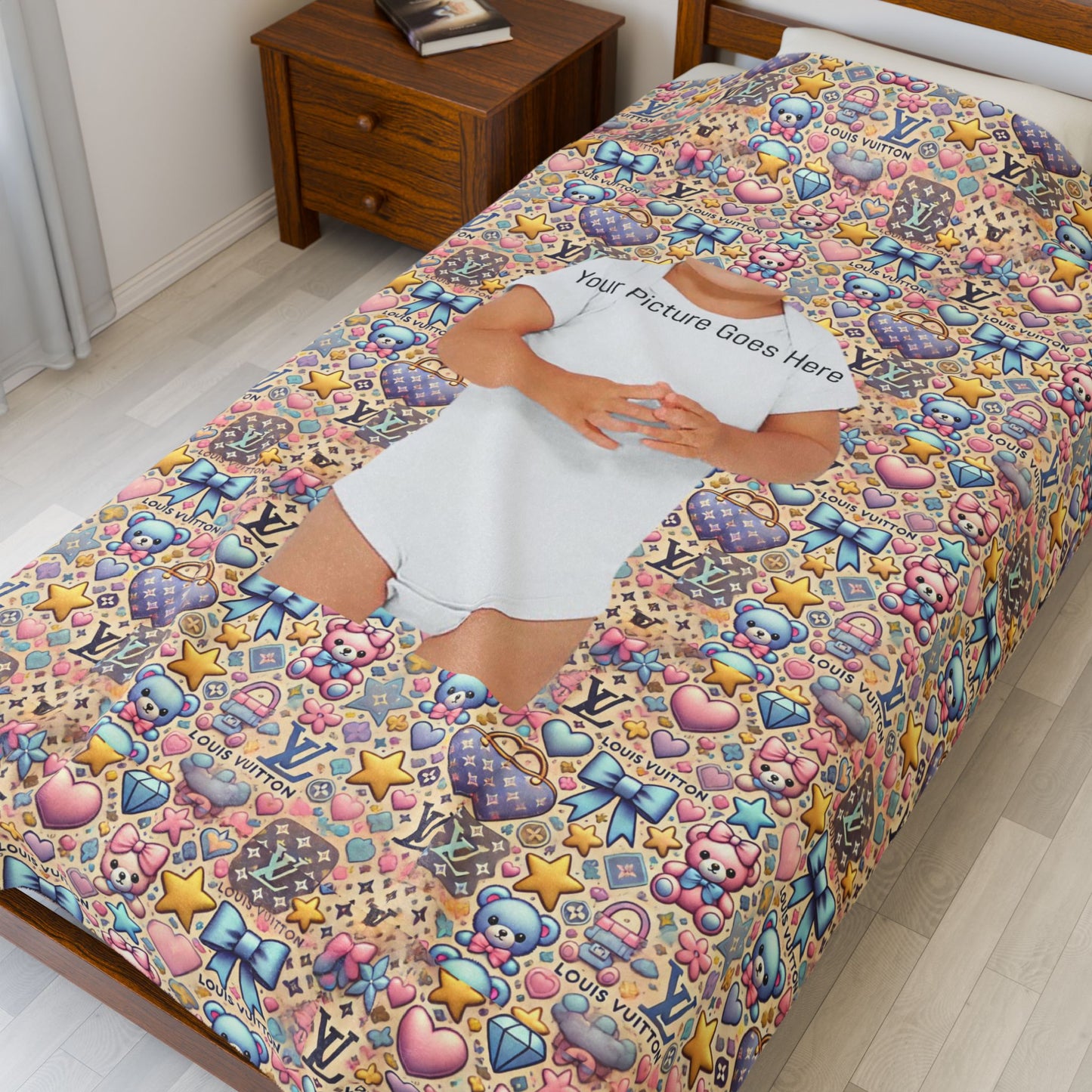 Cozy Velveteen Plush Blanket with Cute Patterns -Colorful Plush Blanket Louis Vuitton-inspired Gifts