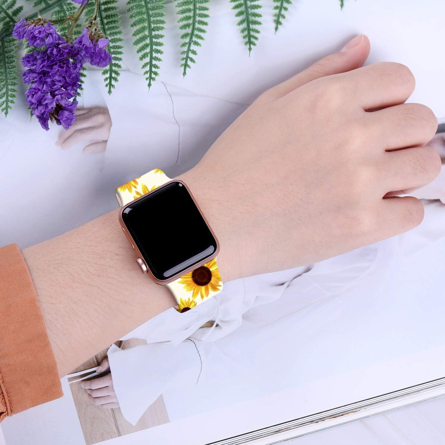 Compatible with Apple Watch Band 42Mm 41Mm 40Mm 38Mm for Women Men, Soft Silicone Fadeless Pattern Print Wristbands for Iwatch Series 10/9/8/7/6/5/4/3/2/1 SE, Sunflower