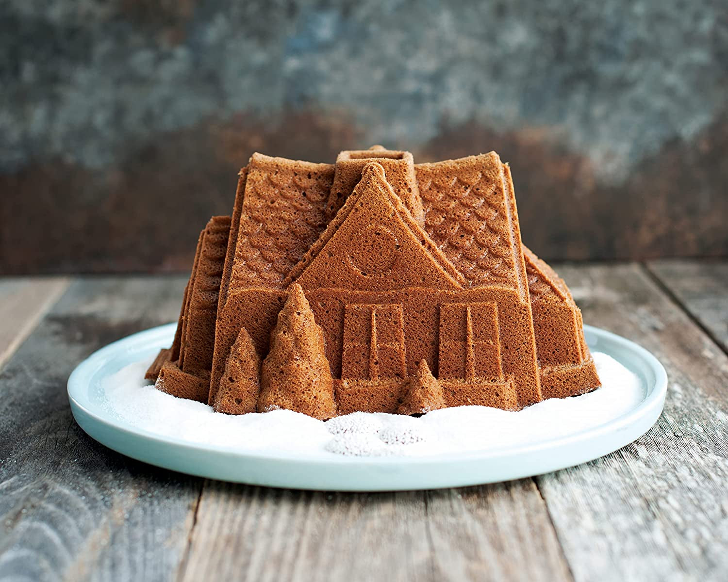 Gingerbread House Bundt Pan