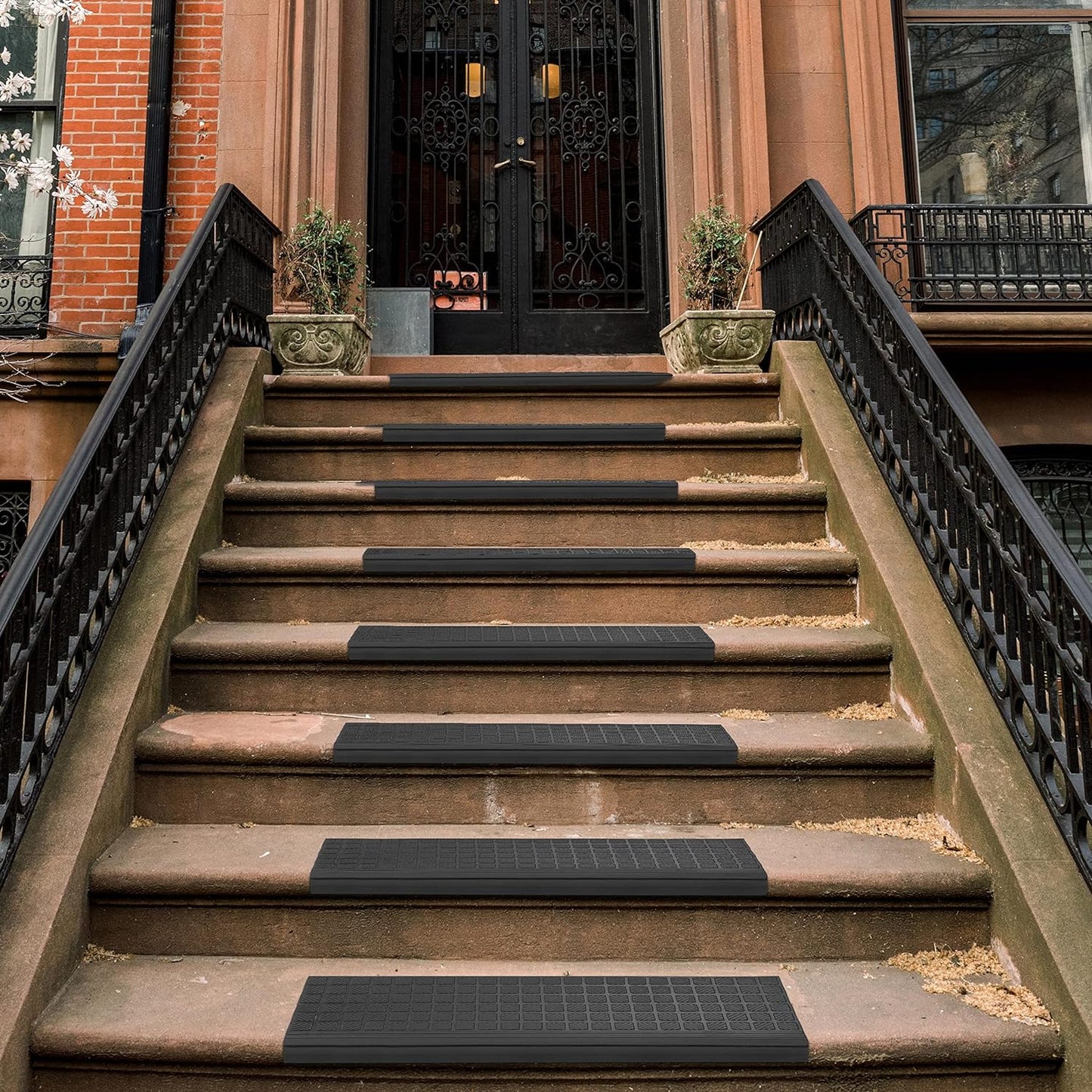 Indoor/Outdoor Hose-Wash Square Edge Design Non-Slip Rubber 10" X 25.5" Modern Stair Treads for Stairs, Garage, Patio, 5 Pack, Black