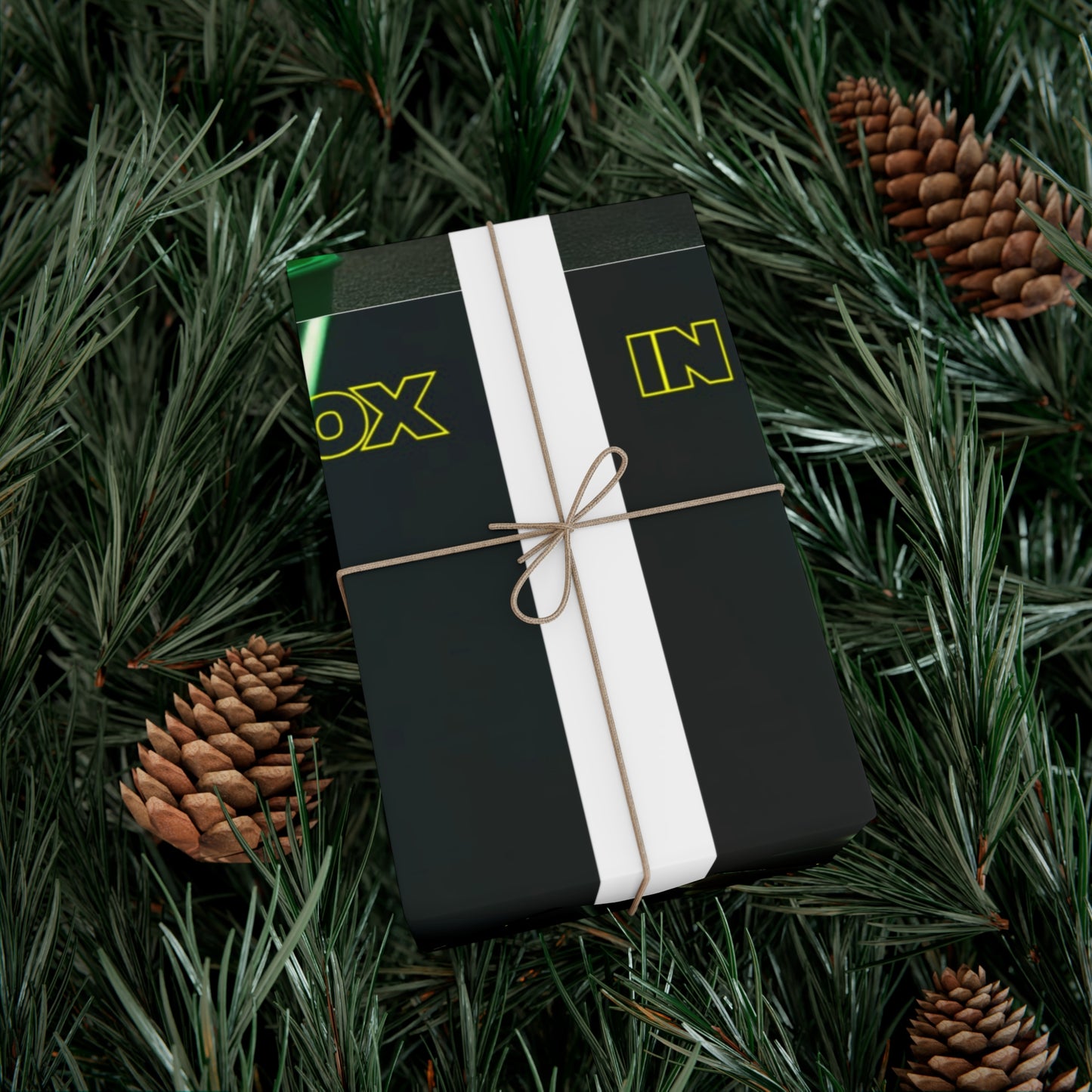 STAR WARS CAT IN A LITTER BOX FAR FAR AWAY Gift Wrap Papers