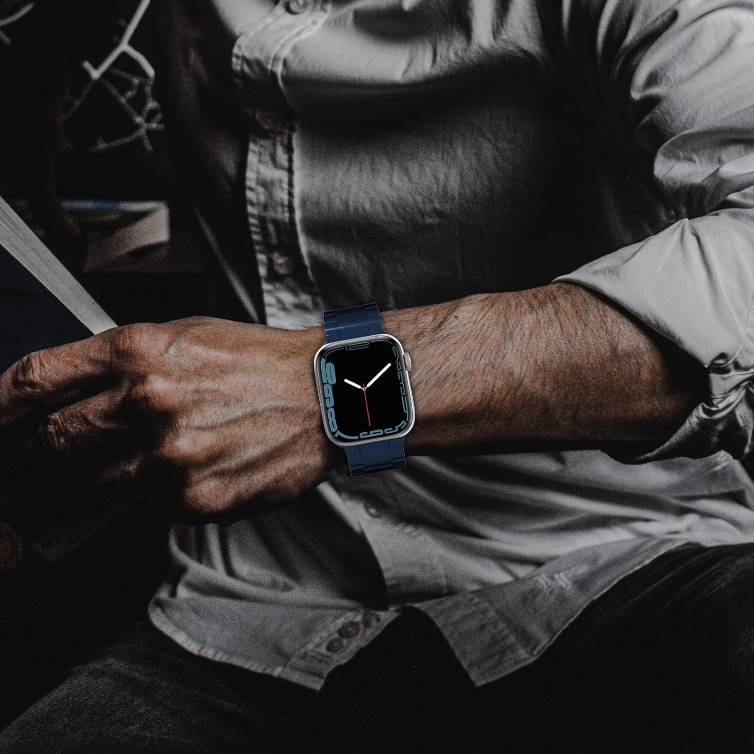 Compatible for Apple Watch Band 41Mm 38Mm 40Mm Strap Stainless Steel Metal for Women/Men Ultra- Thin Ajustable Band Strap for Apple Watch Series 9 8 7 6 5 4 3 2 1 SE2 SE Blue