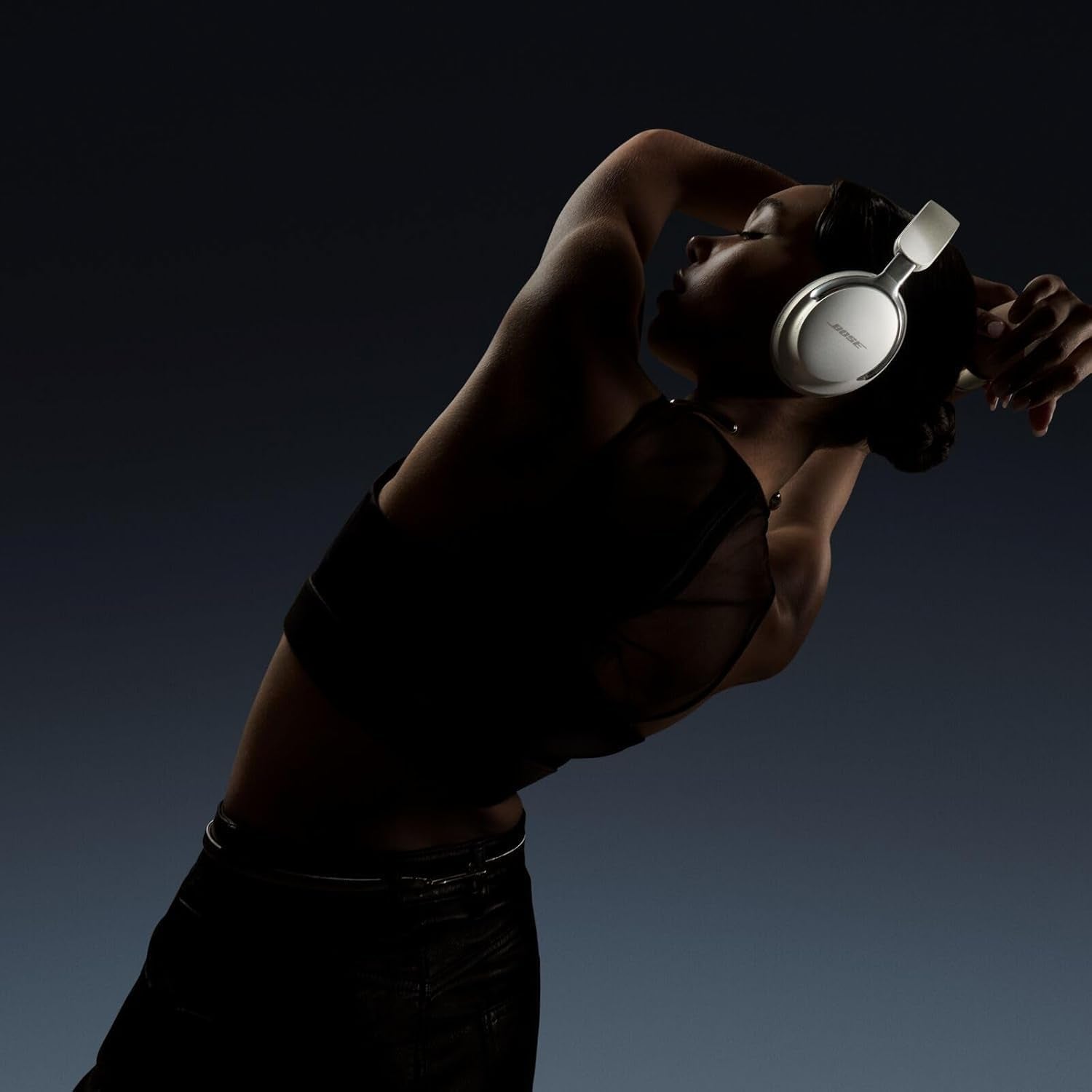 Quietcomfort Ultra Wireless Noise Cancelling Headphones with Spatial Audio, Over-The-Ear Headphones with Mic, up to 24 Hours of Battery Life (Diamond 60Th Edition)