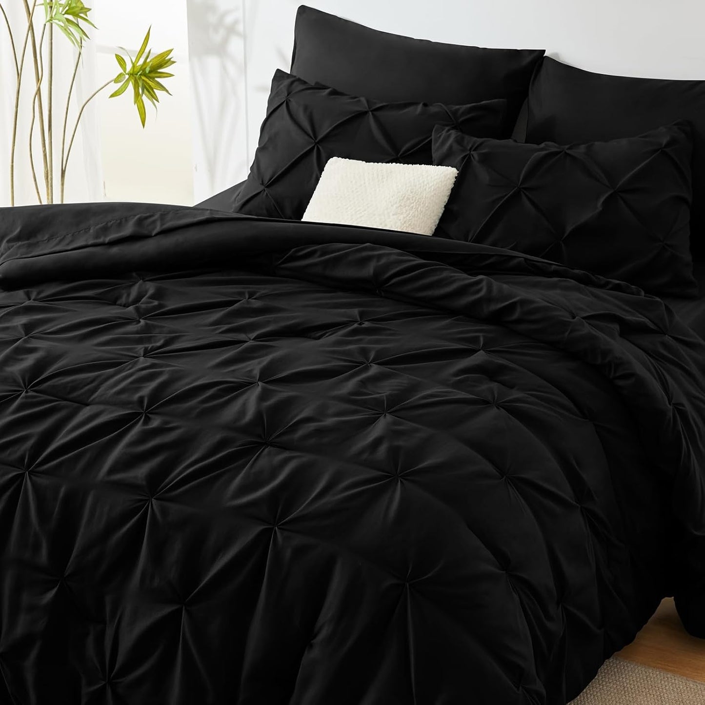 King Size Comforter Set - 7 Pieces Bed in a Bag Black, Pintuck Comforter King Size Pinch Pleat Bedding Sets with All Season Comforter, Flat Sheet, Fitted Sheet and Pillowcases & Shams