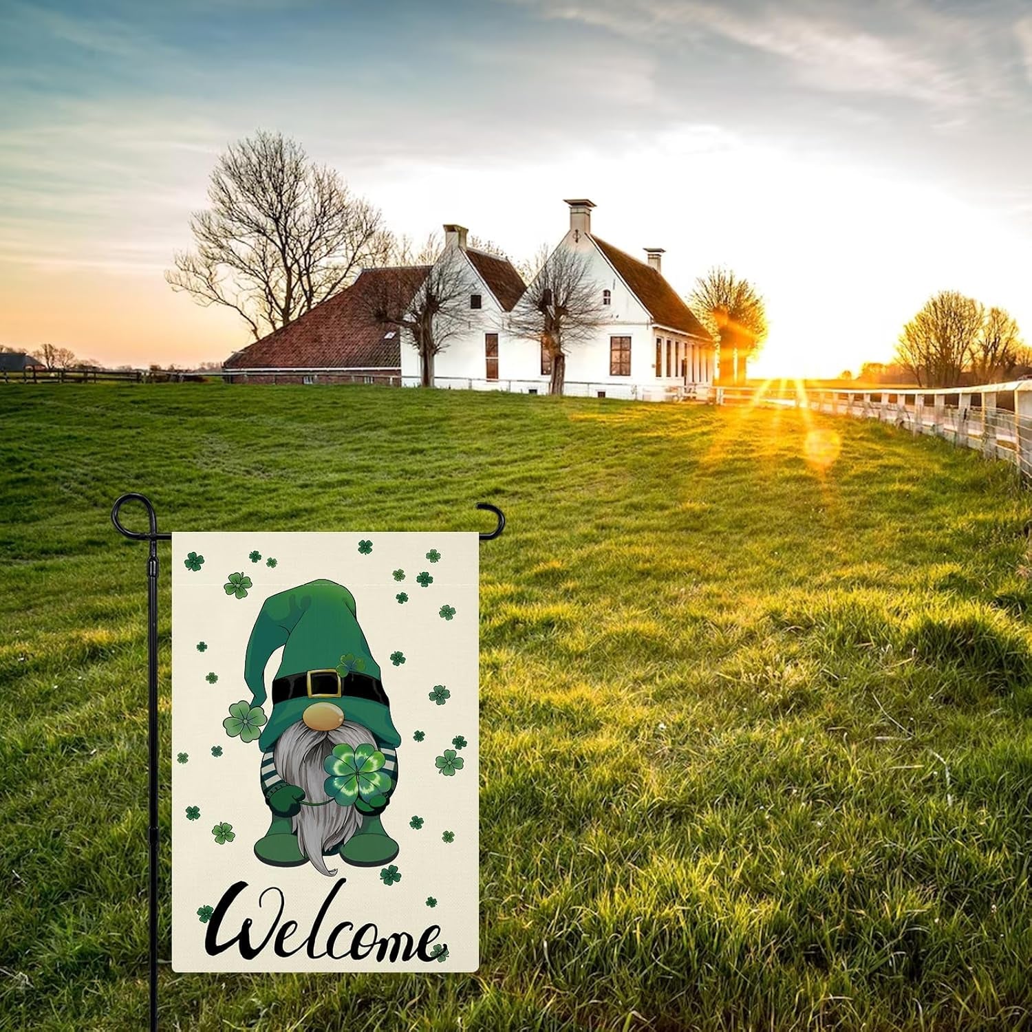 St Patricks Day Garden Flag Double Sided, Green Gnome Shamrocks Clover St.Patrick’S Day Garden Flag Yard Flag for Holiday Outdoor Decoration 12X18 Inch