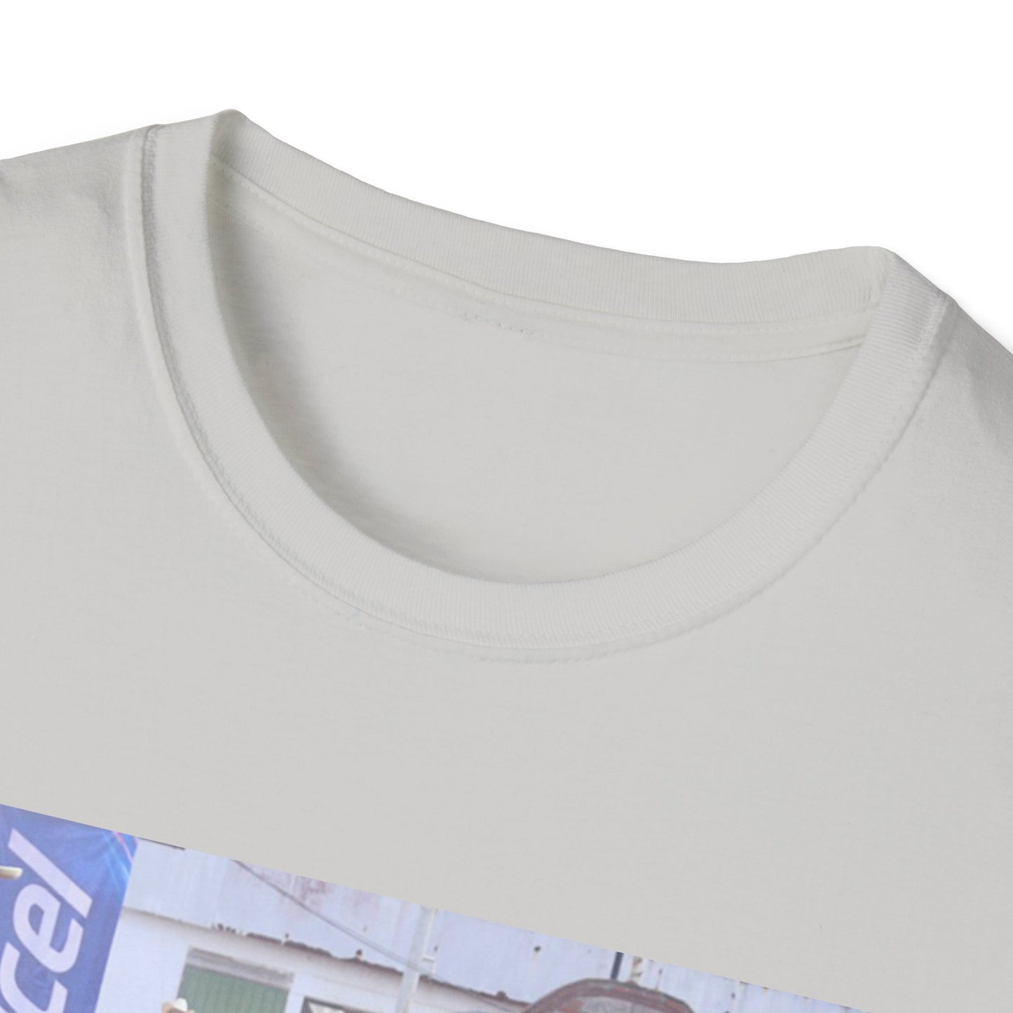 Paquita la del Barrio Unisex Softstyle T-Shirt