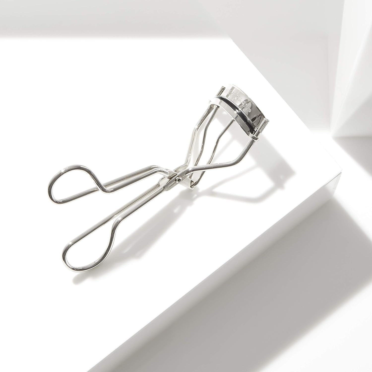 Classic Eyelash Curler Model No. 1034-R, Stainless Steel