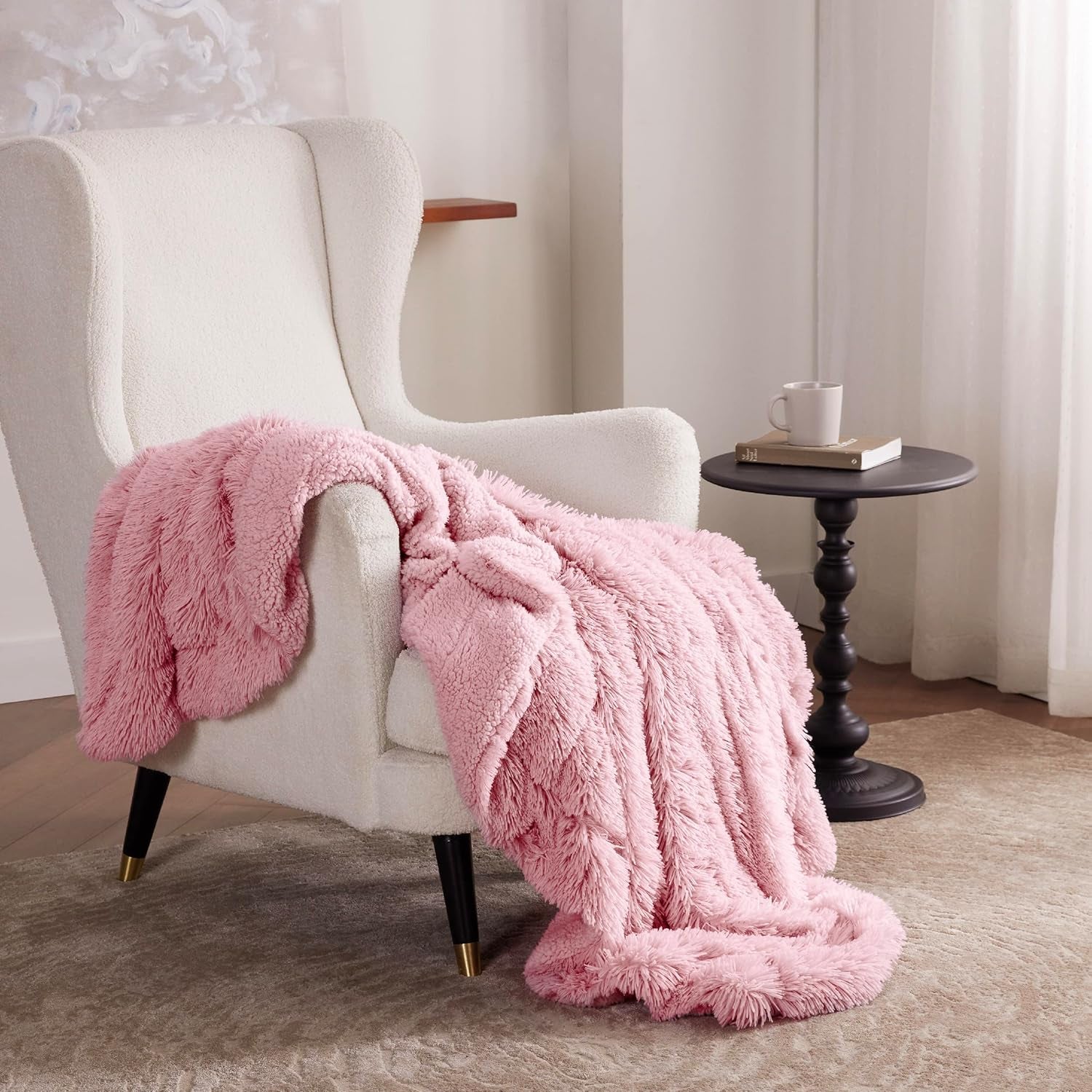 Soft Pink Throw Blanket for Couch, Fluffy Fuzzy Pink Blankets & Throws for Sofa, Cozy Plush Sherpa Fleece Faux Fur Blanket, Pink Decor Christmas Blanket Pink Gifts for Women, Girls, 50X60
