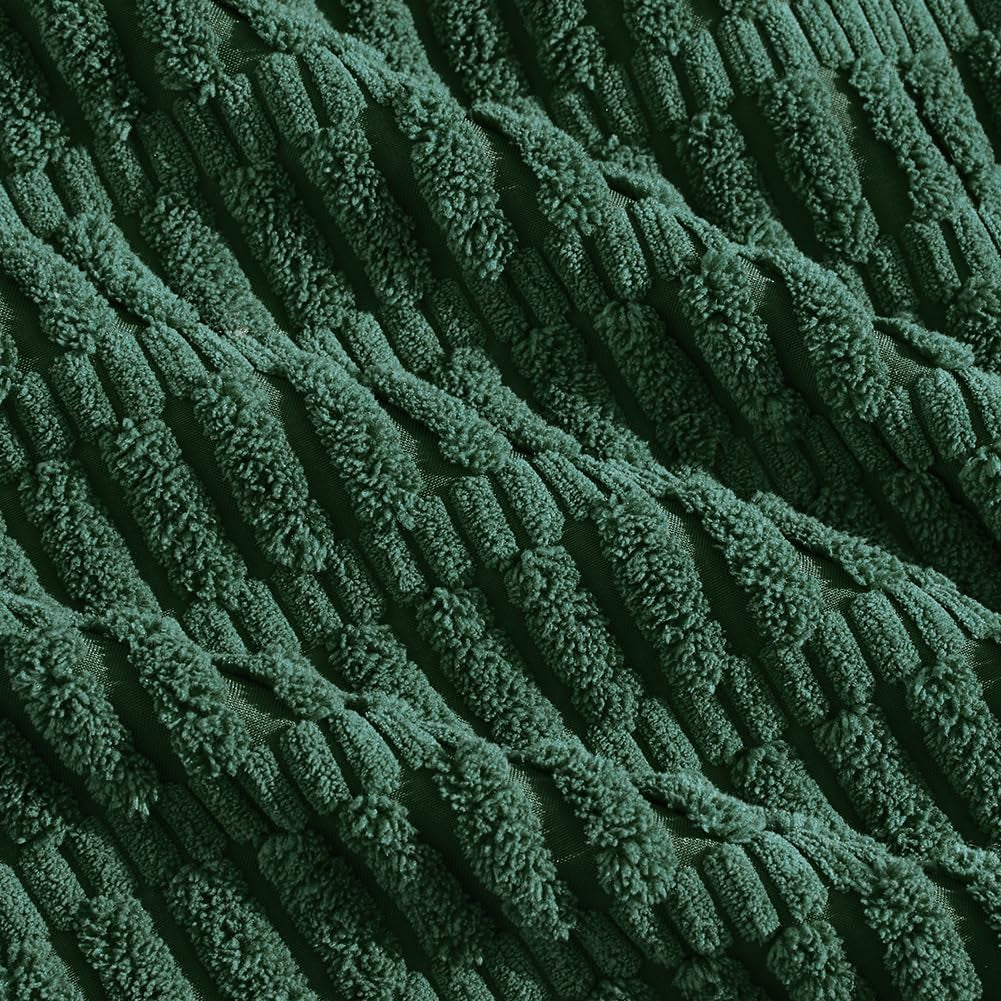 Set of 4 Dark Green Boho Decorative Throw Pillow Covers 18X18 Inch for Couch Bed Sofa, Aesthetic Modern Bohemian Room Decor, Soft Fuzzy Fluffy Cozy Corduroy Textured Cushion Case 45X45Cm