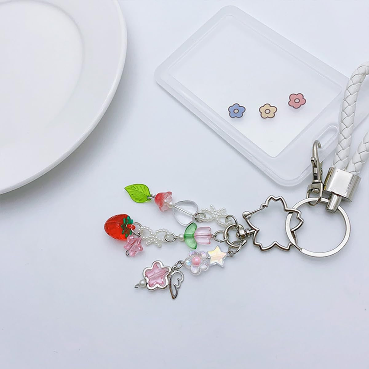 Aesthetic Y2K Keychains Cute Butterfly Star Strawberry Bear Guitar Keychains Charms for Women Bag Purse Gifts