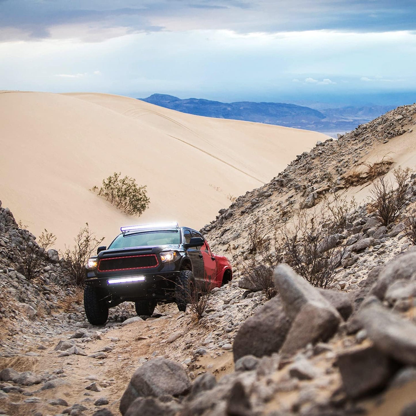 LED Light Bar 20Inch 288W Flood Spot Combo 28800LM off Road Driving Lighting with Wiring Harness for Trucks Tractor Trailer Pickup Golf Cart SUV ATV UTV 4X4 Van Camper