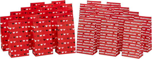 Valentine'S Day Paper Treat Sacks (30 Bags: Happy Valentine'S Day, Hearts) for Classroom Parties, Valentines, Kids, Coworkers