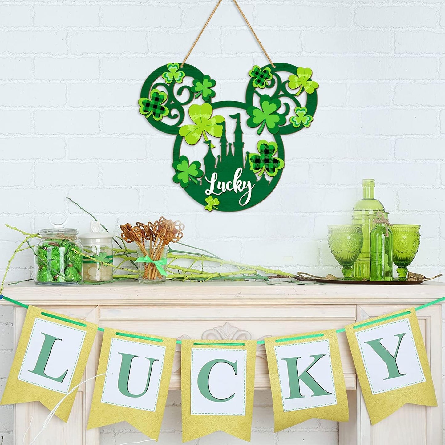 St. Patrick'S Day Door Sign Mouse Shaped, Shamrock Wooden Hanging Sign Lucky Irish Welcome Wood Wreath Hanging Sign with Rope for Happy St. Patrick'S Day Party Front Door Wall Home Decorations Green