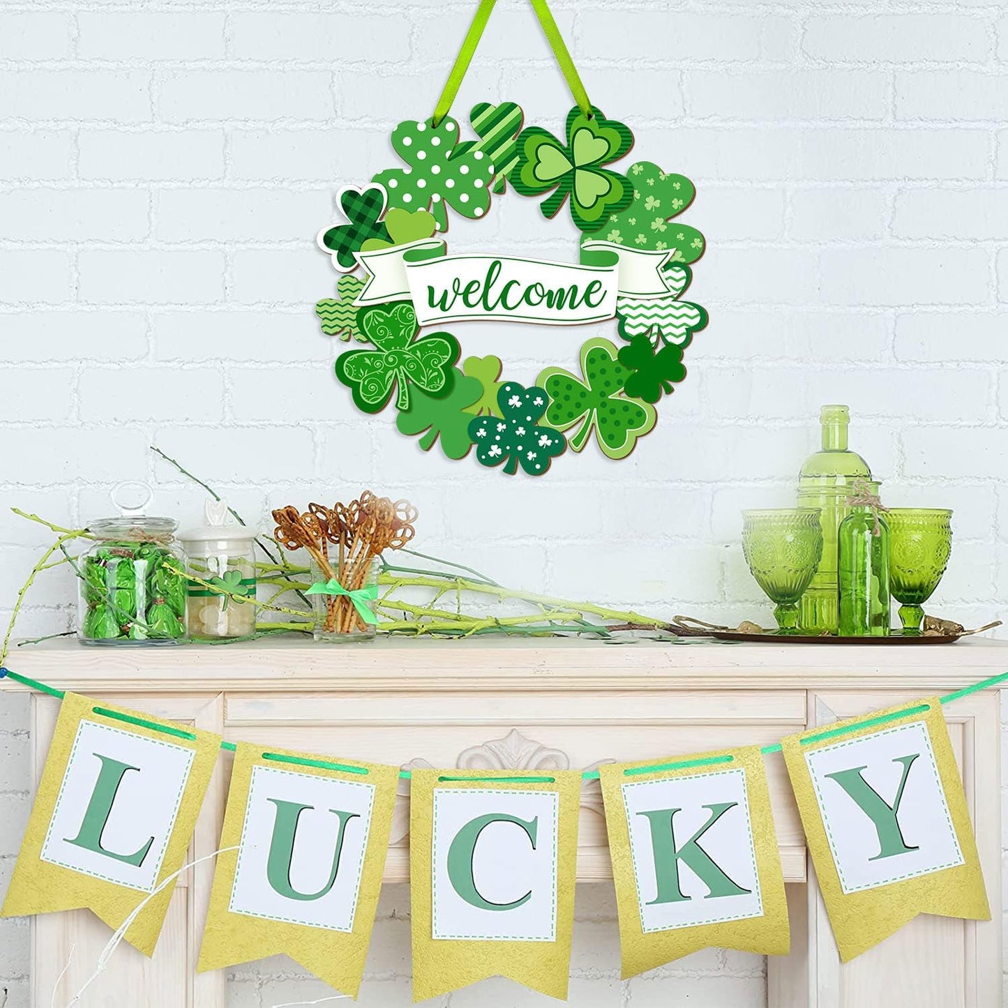 St. Patrick'S Day Shamrock Door Sign, Shamrocks Welcome Wooden Hanging Sign Lucky Irish Ornament Wood Wreath for Happy St. Patrick'S Day Party Front Door Wall Home Decorations with Rope and Bow