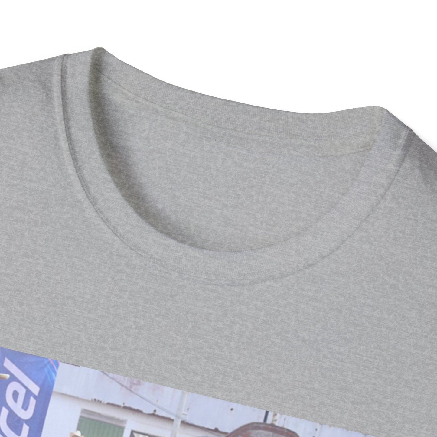 Paquita la del Barrio Unisex Softstyle T-Shirt