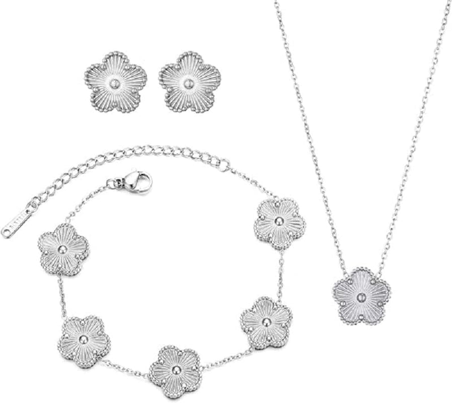 Clover Jewelry Set 18K Gold Plated Stainless Steel Necklace with Flower Design Four Leaf Clover for Women, Elegant Four Leaf Clover Necklace Floral Style Jewelry