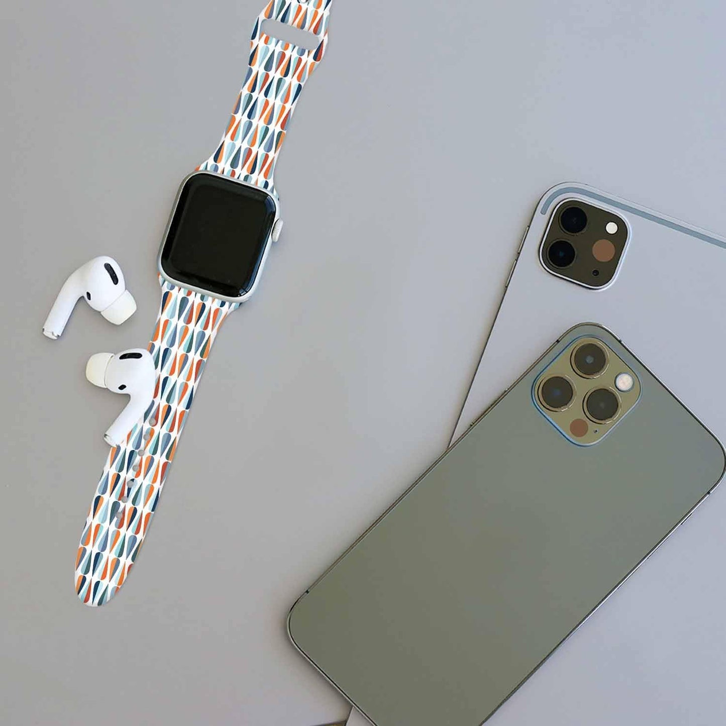 Compatible with Apple Watch Band 3
