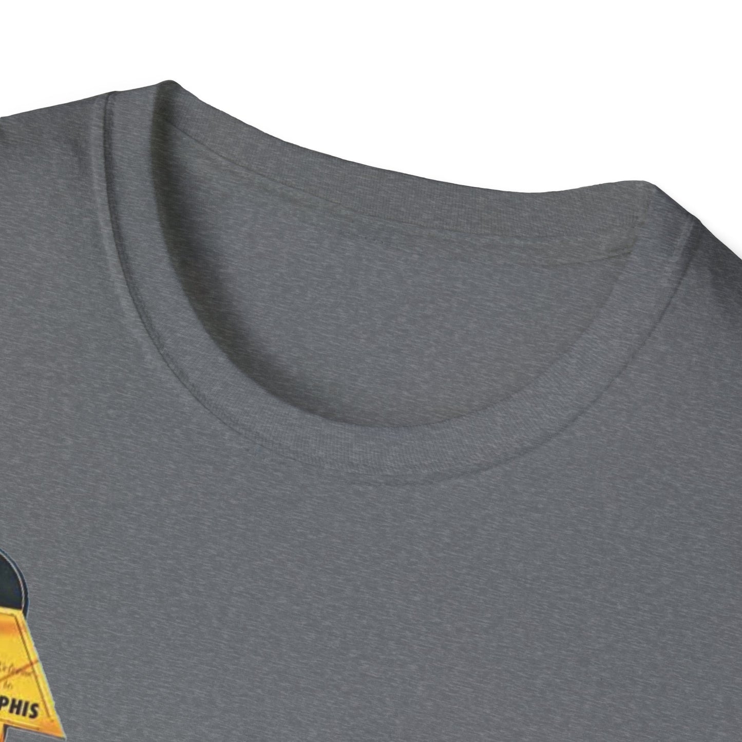 retro vintage Log Cabin Restaurant [gone] Memphis, TN Unisex Softstyle T-Shirt