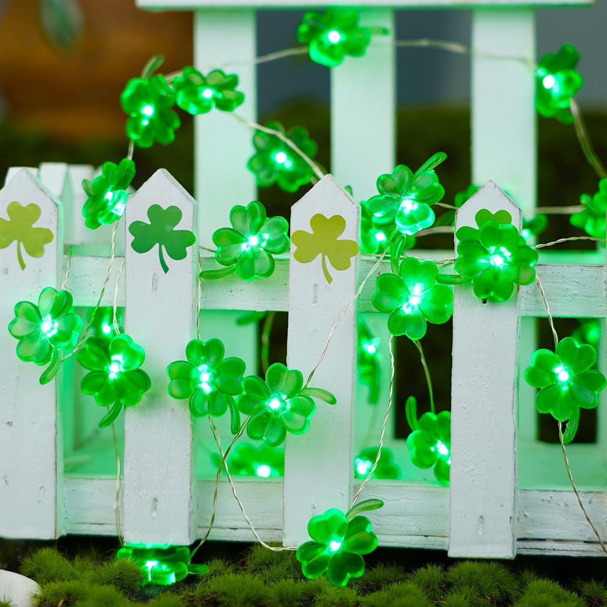 St Patricks Day Decorations Shamrocks String Lights Battery Operated with Remote 10 Ft 40 Leds Lucky Clover Green Lights for Bedroom Party Feast of Saint St. Patrick'S Day Decoration