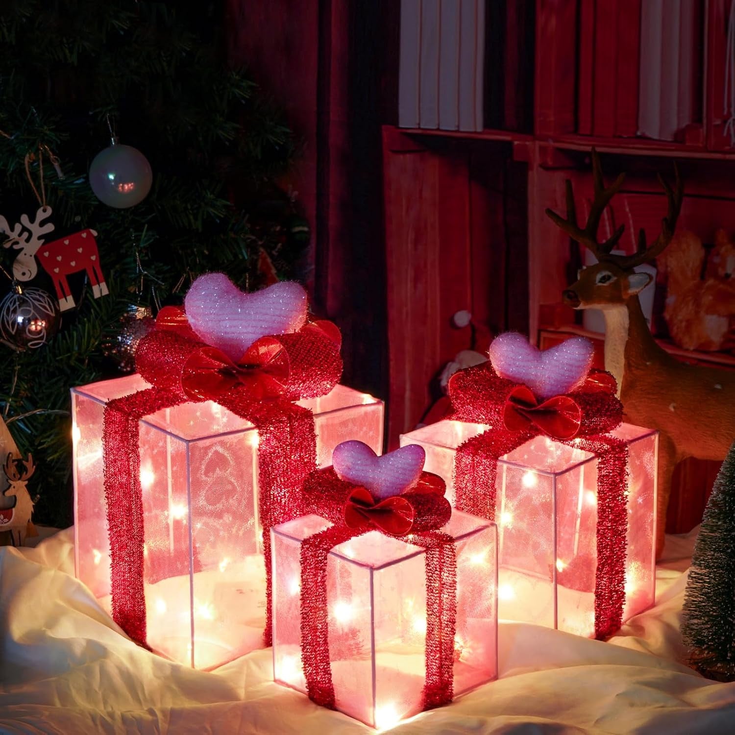 Christmas Lighted Gift Boxes with Pink Cloth, Pre-Lit Lights Gift Boxes Set of 3, Light up Present Boxes Set Battery Operated with Different Sizes for Holiday Indoor Outdoor Decorations