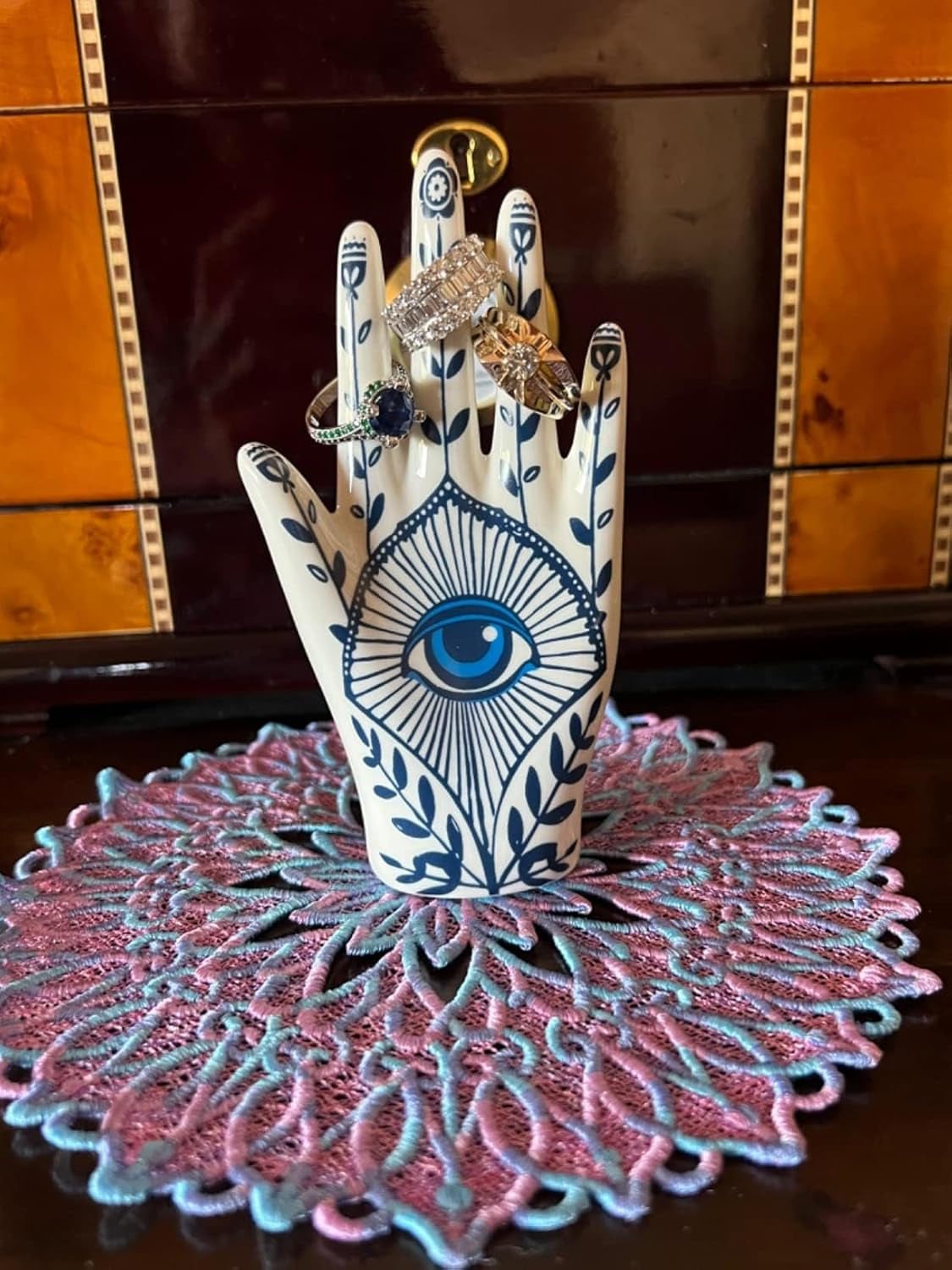 Hamsa Ring Holder Aesthetic Room Decor, Hamsa Hand with Blue Evil Eye Boho Decor Ring Stand Ring Organizer, Preppy Room Decor for Bathroom Bedroom, Hamsa Gifts for Women Home Decor