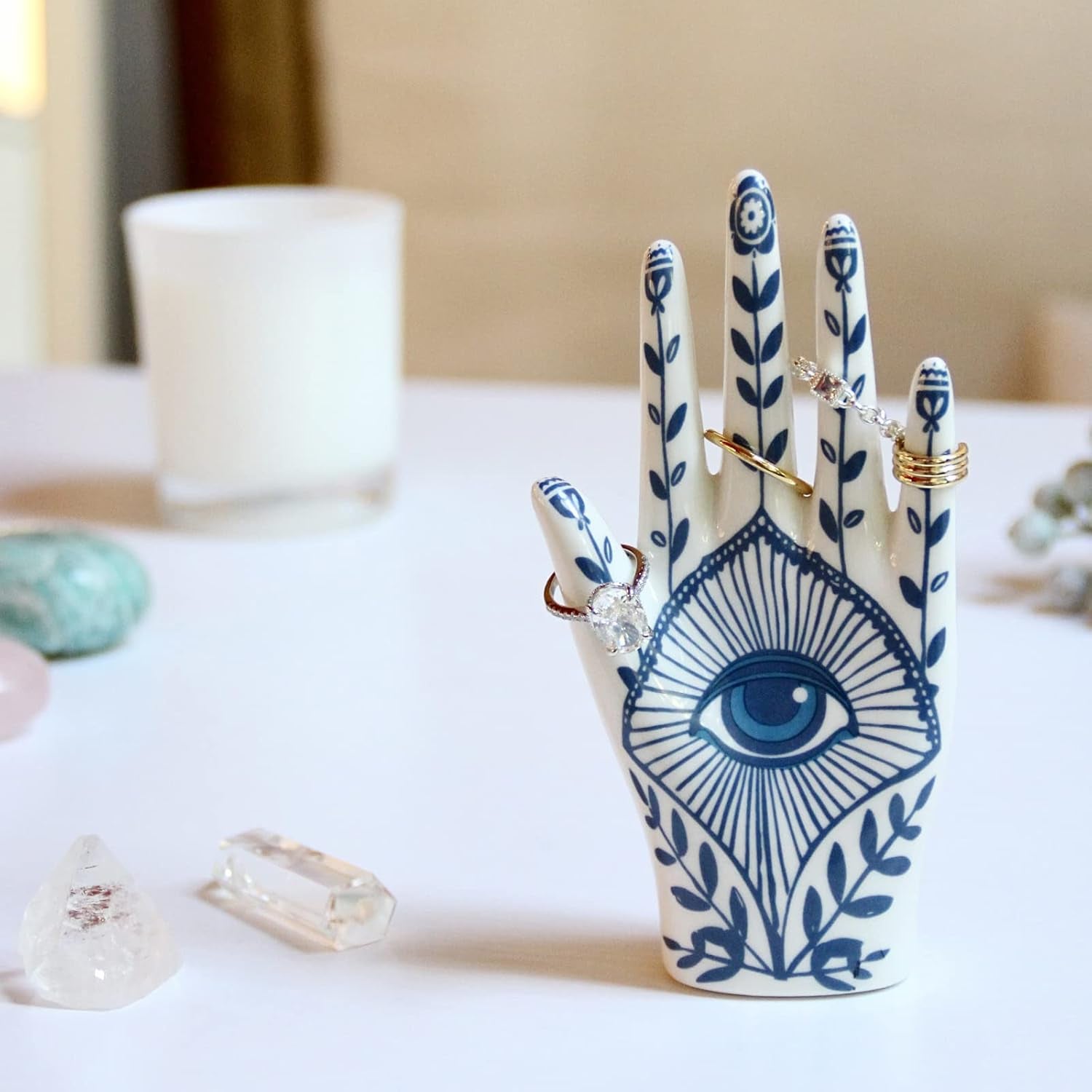 Hamsa Ring Holder Aesthetic Room Decor, Hamsa Hand with Blue Evil Eye Boho Decor Ring Stand Ring Organizer, Preppy Room Decor for Bathroom Bedroom, Hamsa Gifts for Women Home Decor