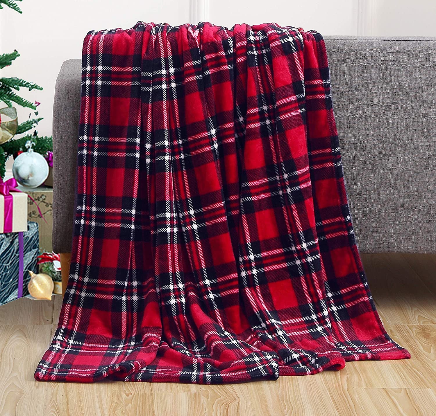 Velvet Touch Ultra Plush St Patricks Day Lucky Spring Green Clover Shamrock Irish Printed Fleece Throw/Blanket-50 X 60Inch, Lucky Plaid Clover