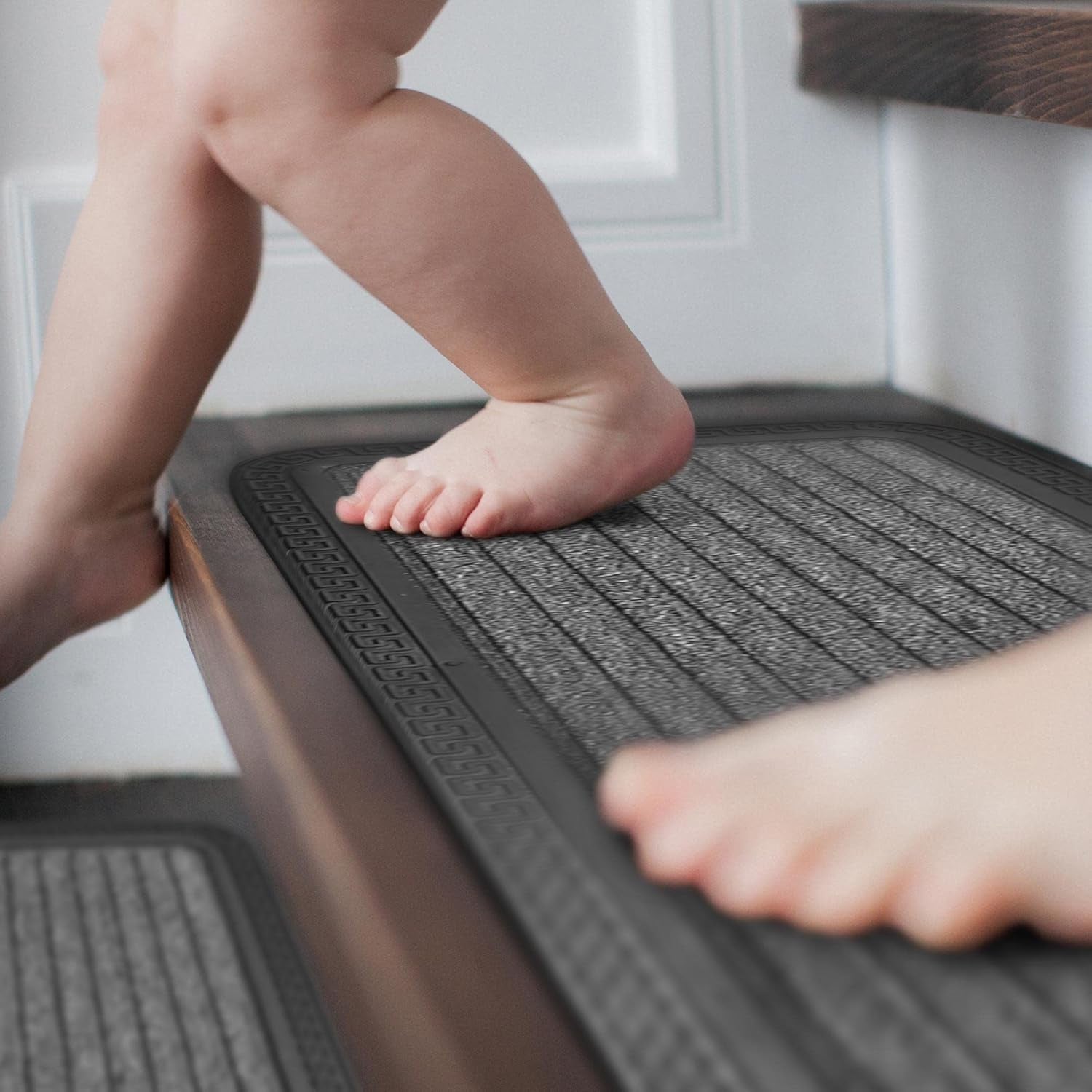 Indoor/Outdoor Hose-Wash Striped Design Non-Slip Rubber 10" X 30" Modern Stair Treads for Stairs, Garage, Patio, 5 Pack, Gray