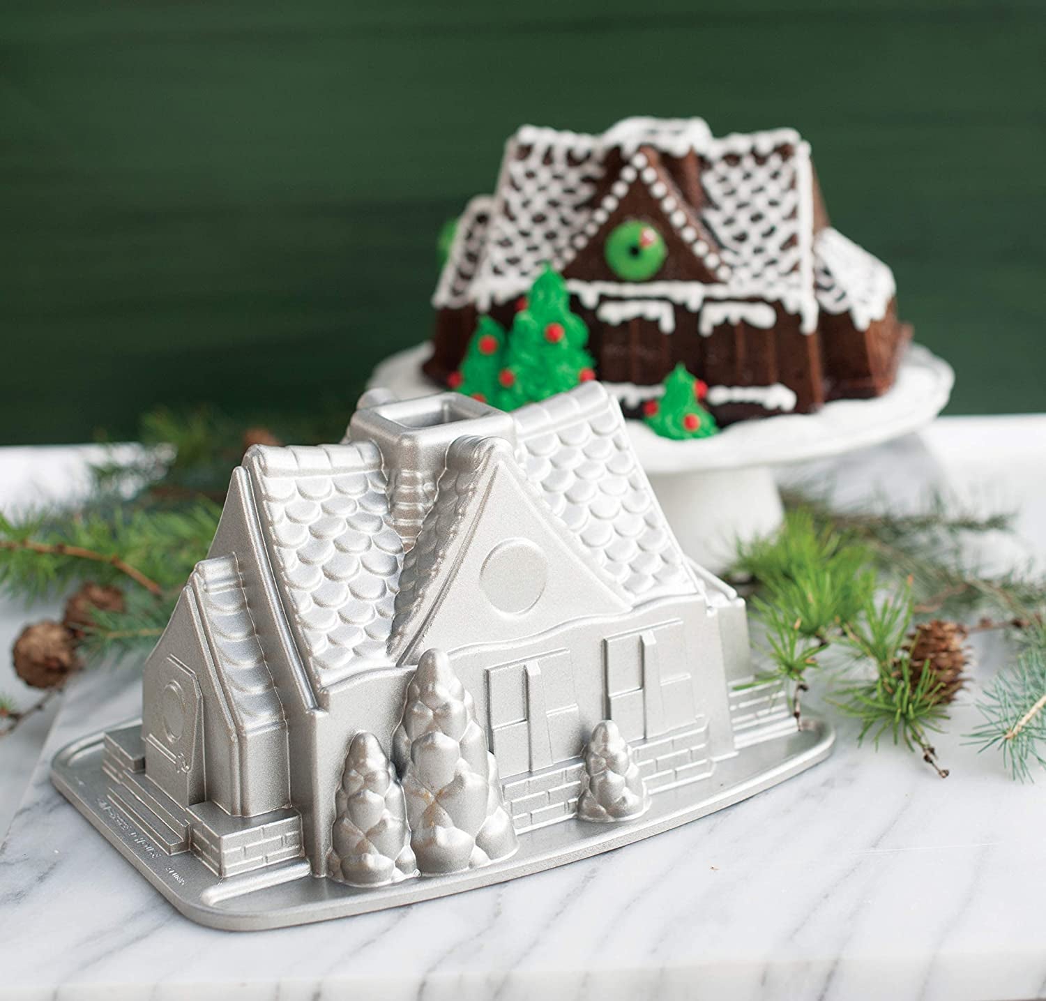 Gingerbread House Bundt Pan