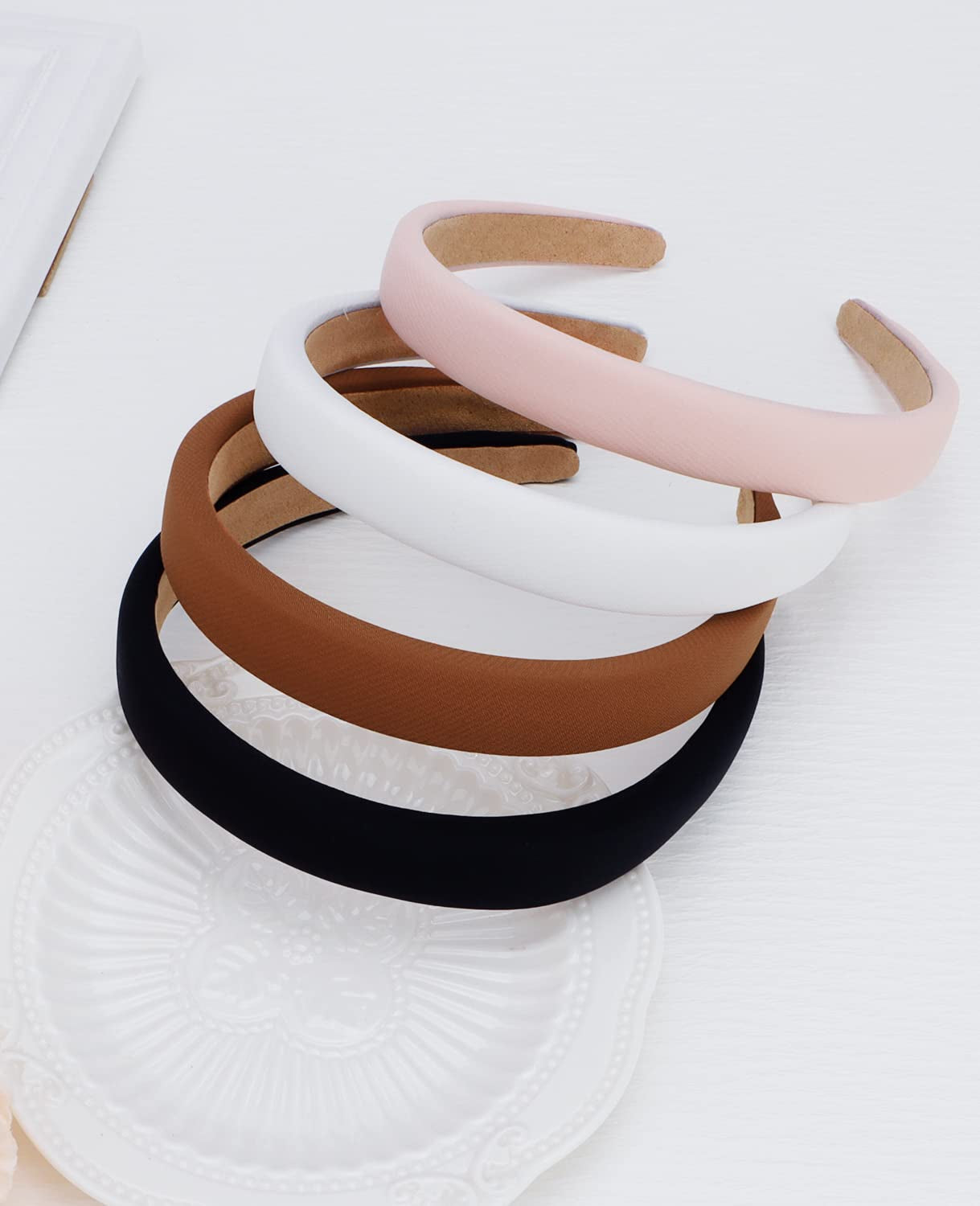 Headbands for Women, 4Pcs Padded Headbands Non Slip Soft Thick Comfortable Headbands Cute Brown Black Pink White Fall Headband Aesthetic Y2K Halloween Costume Hair Accessories for Women Girls