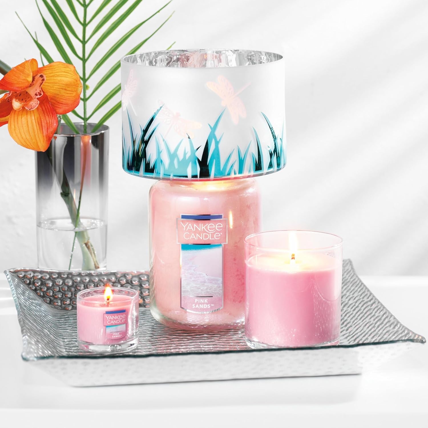 Pink Sands Scented, Classic 22Oz Large Jar Single Wick Candle, over 110 Hours of Burn Time, Perfect for Creating Relaxing Atmosphere