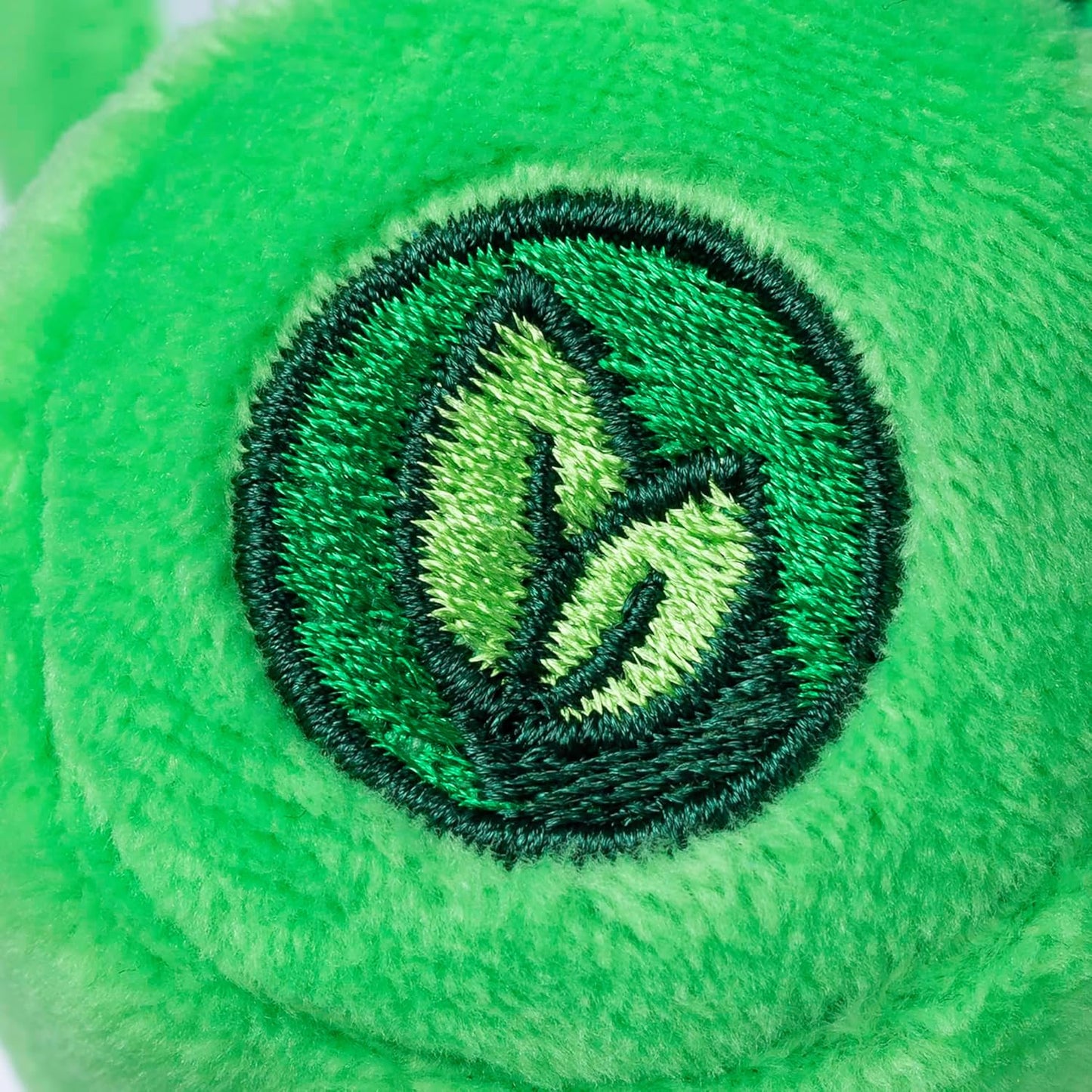 Care Bears | Good Luck Bear 22Cm Bean Plush | Collectable Cute Plush Toy, Cuddly Toys for Children, Soft Toys for Girls and Boys, Cute Teddies Suitable for Girls and Boys Ages 4+ |  22045 UK