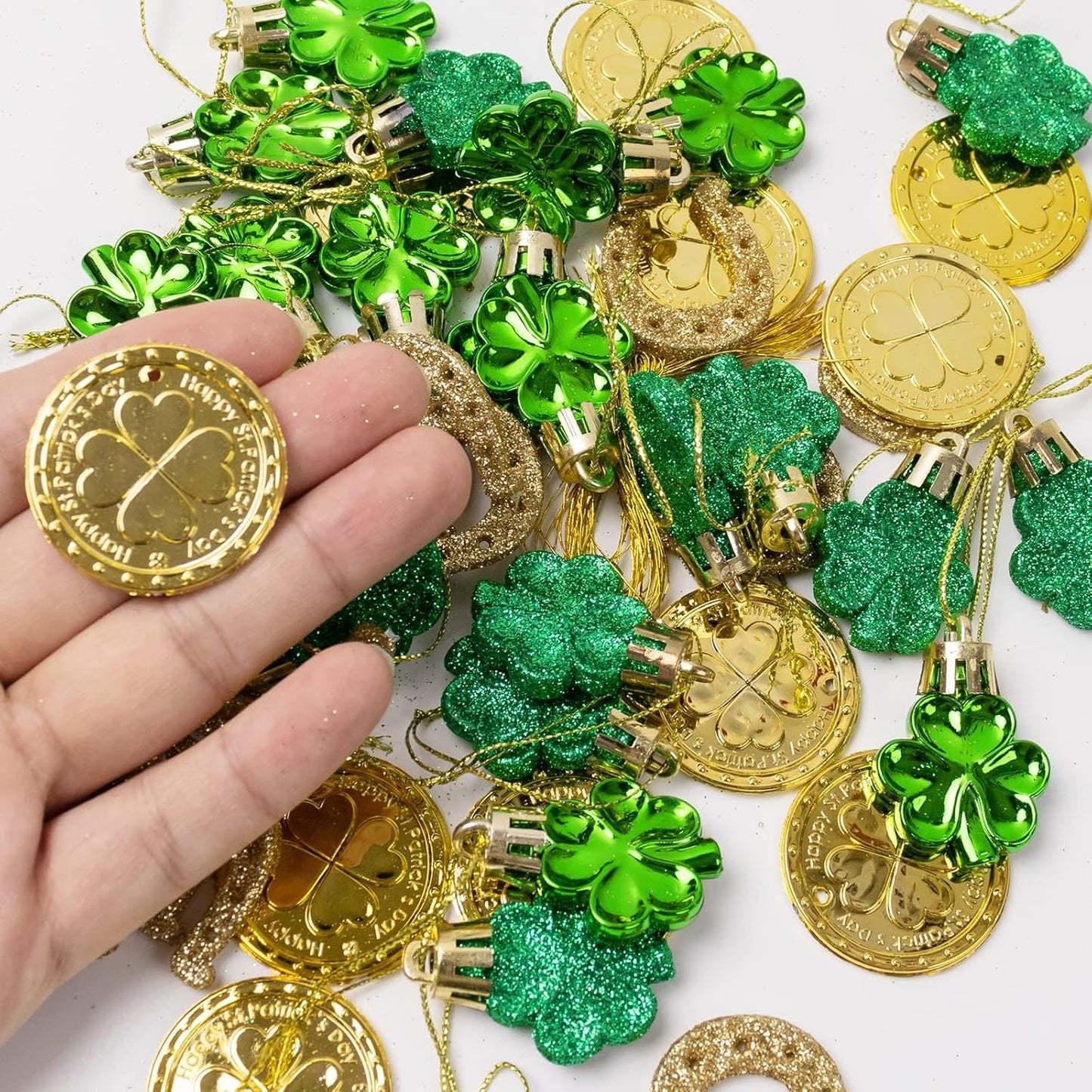St. Patricks Day Decorations Shamrock Ornaments - 48Pcs Shamrock Clover Gold Coins Horseshoe Tree Ornaments for Spring Lucky Irish Day St Patrick'S Day Home Table Tree Party Hanging Decorations