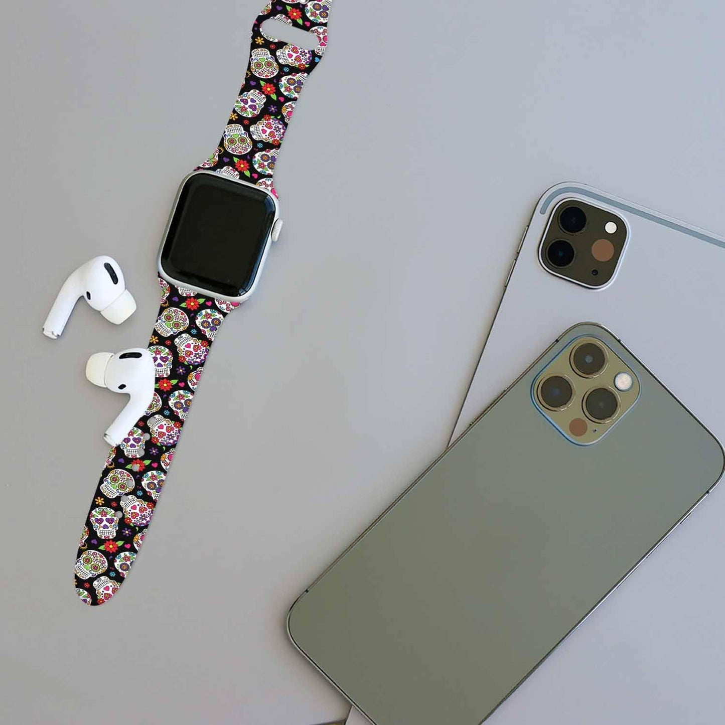 Compatible with Apple Watch Band 1