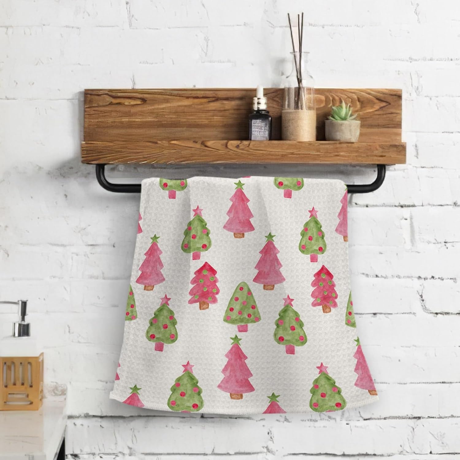 Christmas Kitchen Towels, Pink Christmas Tree Holiday Decorative Kitchen Towels, Winter Decorations for Home, Christmas Dish Tea Hand Towels for Kitchen Bathroom Decorative 16X24 Inch