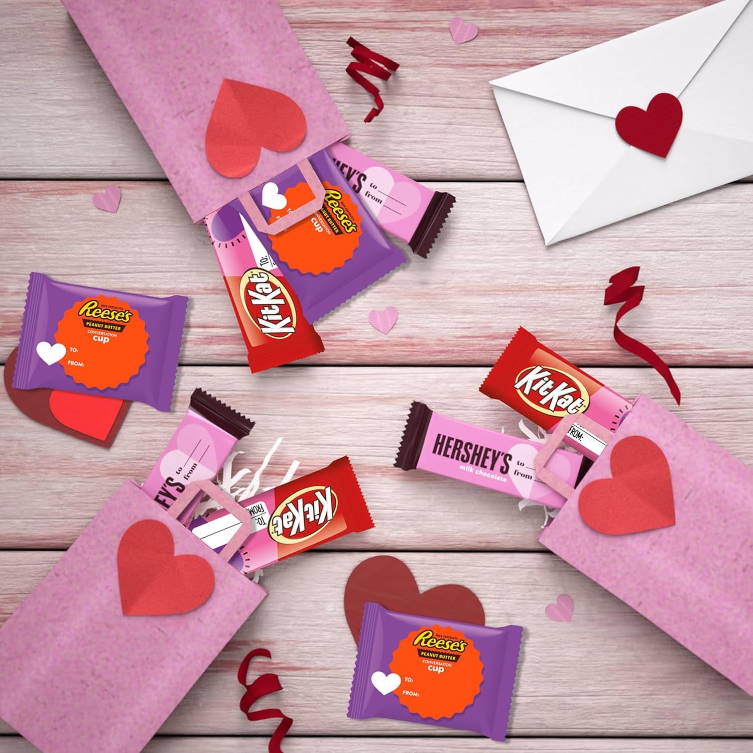 , KIT KAT and REESE'S Assorted Milk Chocolate Snack Size, Valentine'S Candy Bag, Perfect Valentines Day Gift for Him, Her, or Kids, Football Party Snacks, 12.47 Oz (25 Pieces)