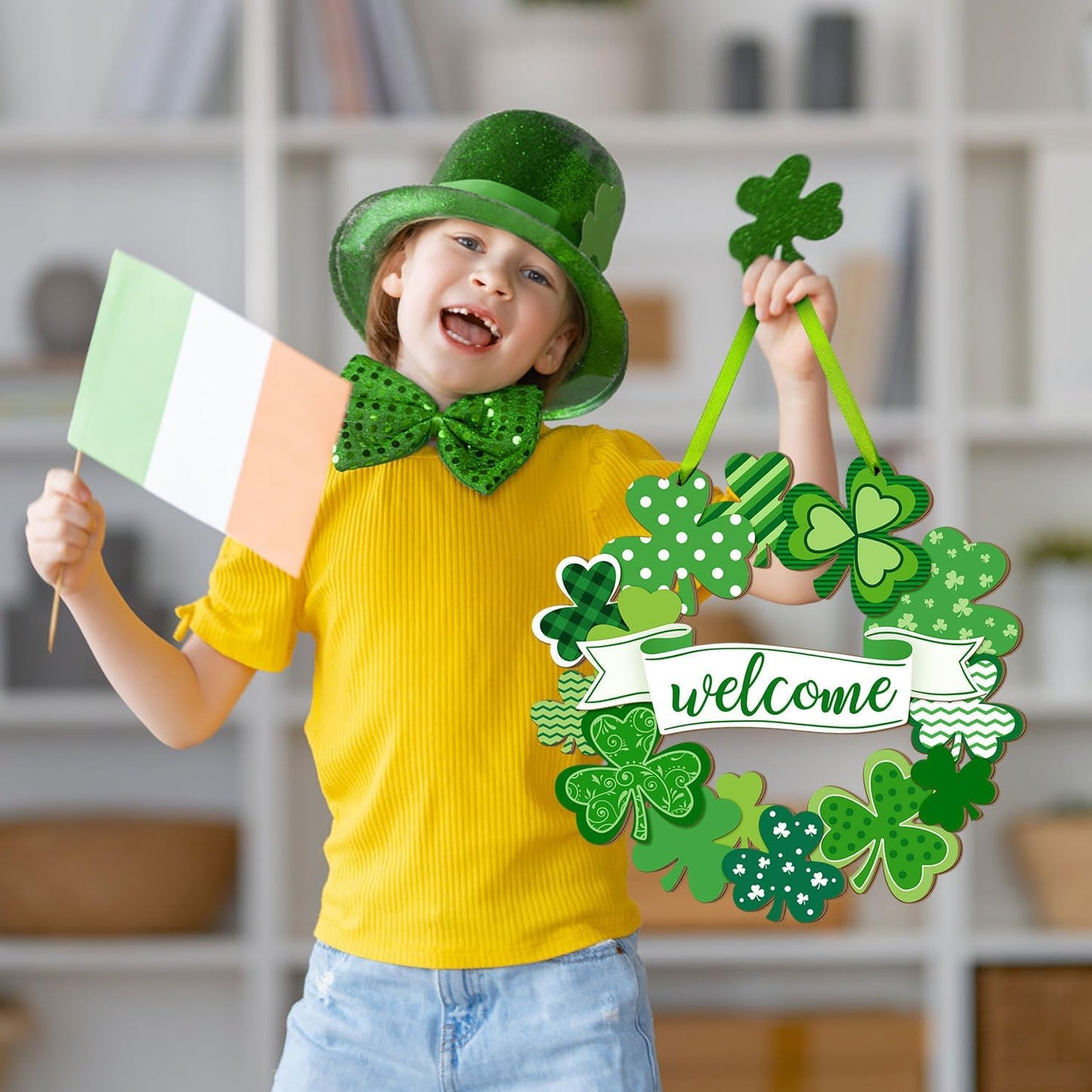 St. Patrick'S Day Shamrock Door Sign, Shamrocks Welcome Wooden Hanging Sign Lucky Irish Ornament Wood Wreath for Happy St. Patrick'S Day Party Front Door Wall Home Decorations with Rope and Bow