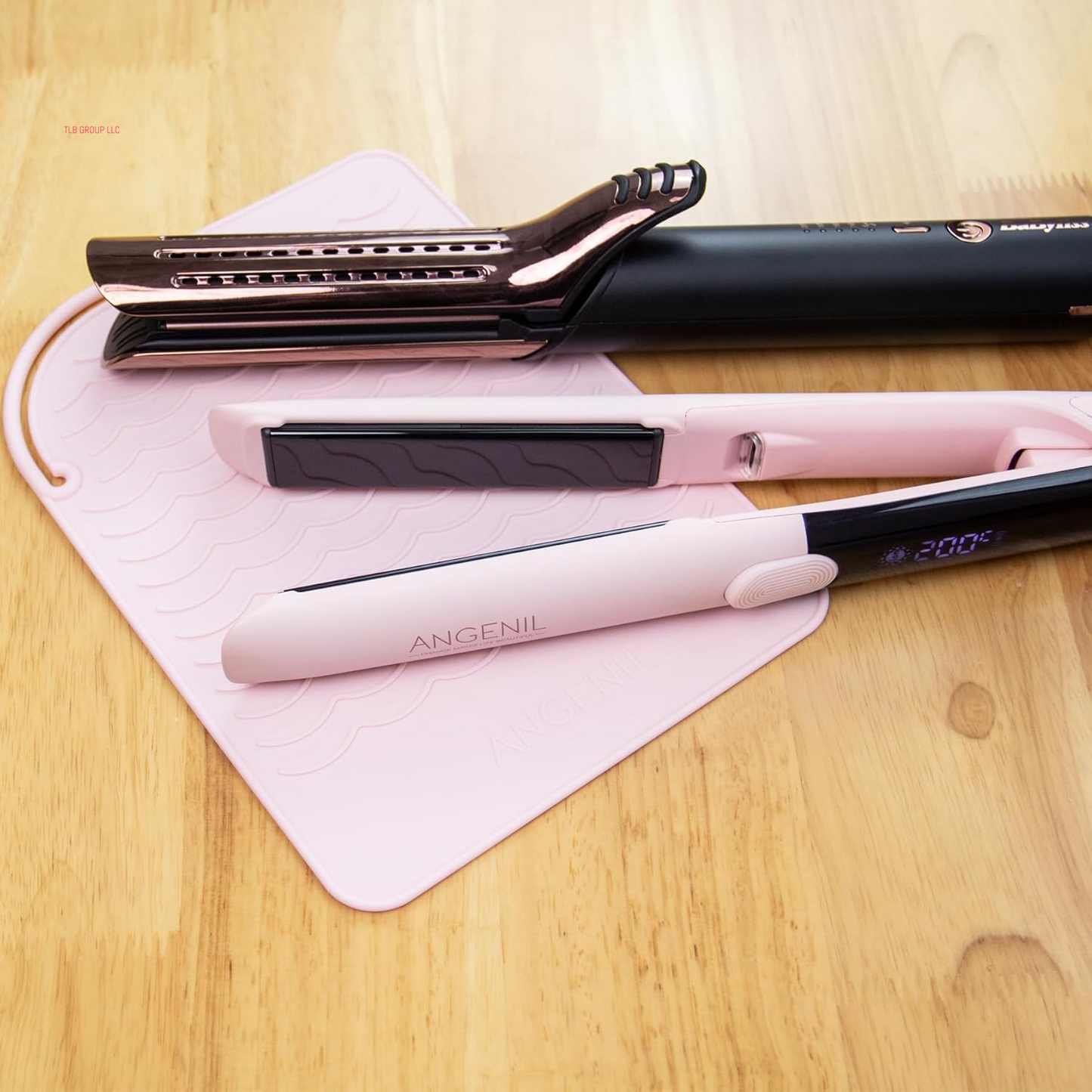 Flat Iron Silicone Mat and Travel Case for Hair Tools - Heat Resistant Mat, Straightener Pad, and Curling Iron Sleeve (9" X 6.5")