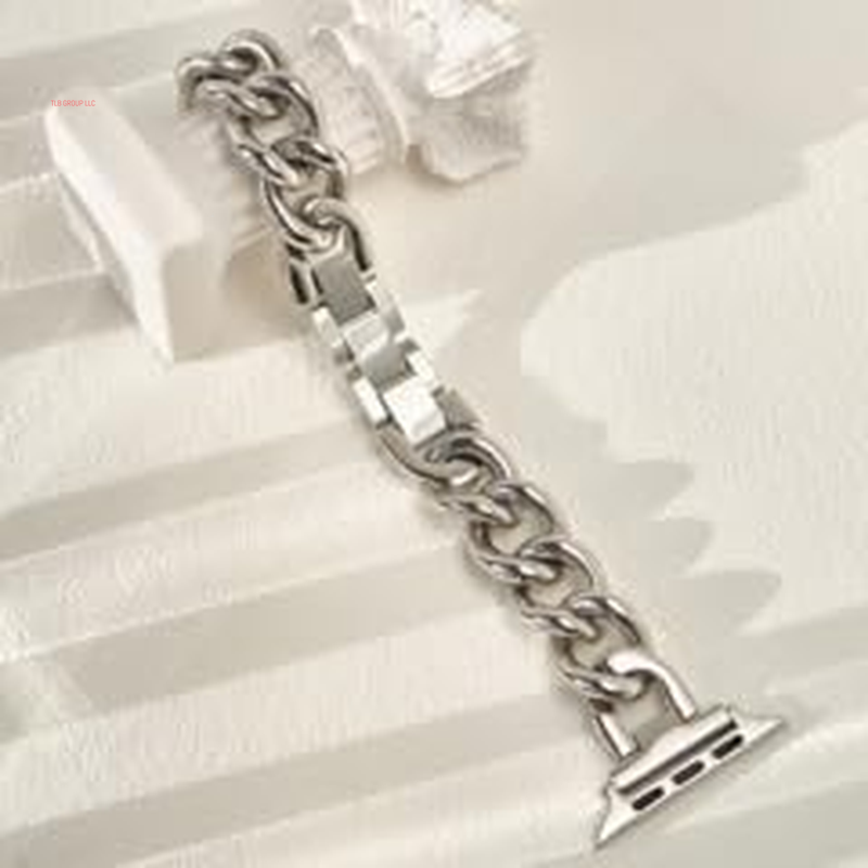 Silver Stainless Steel Chain Watch Band for Apple Watch 7/8/9,Compatible with 45Mm - Elegant & Durable Replacement Strap