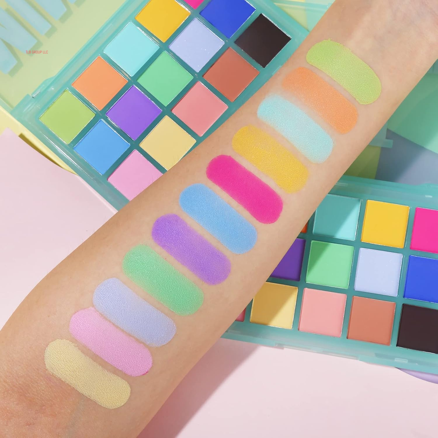 Colorful Matte Makeup Eyeshadow Palette, 15 Shades Vibrant MACARON Pastel Eye Shadow Pallet, High Pigmented Blendable Rainbow Make up Plattet Kit - Mint Candy